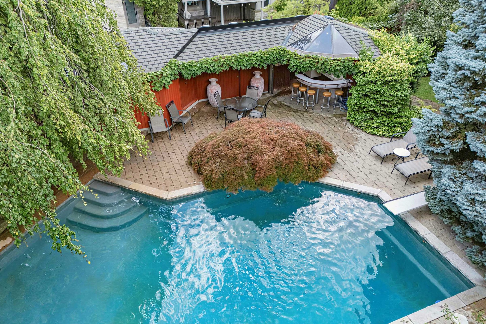 Exceptional Family Residence