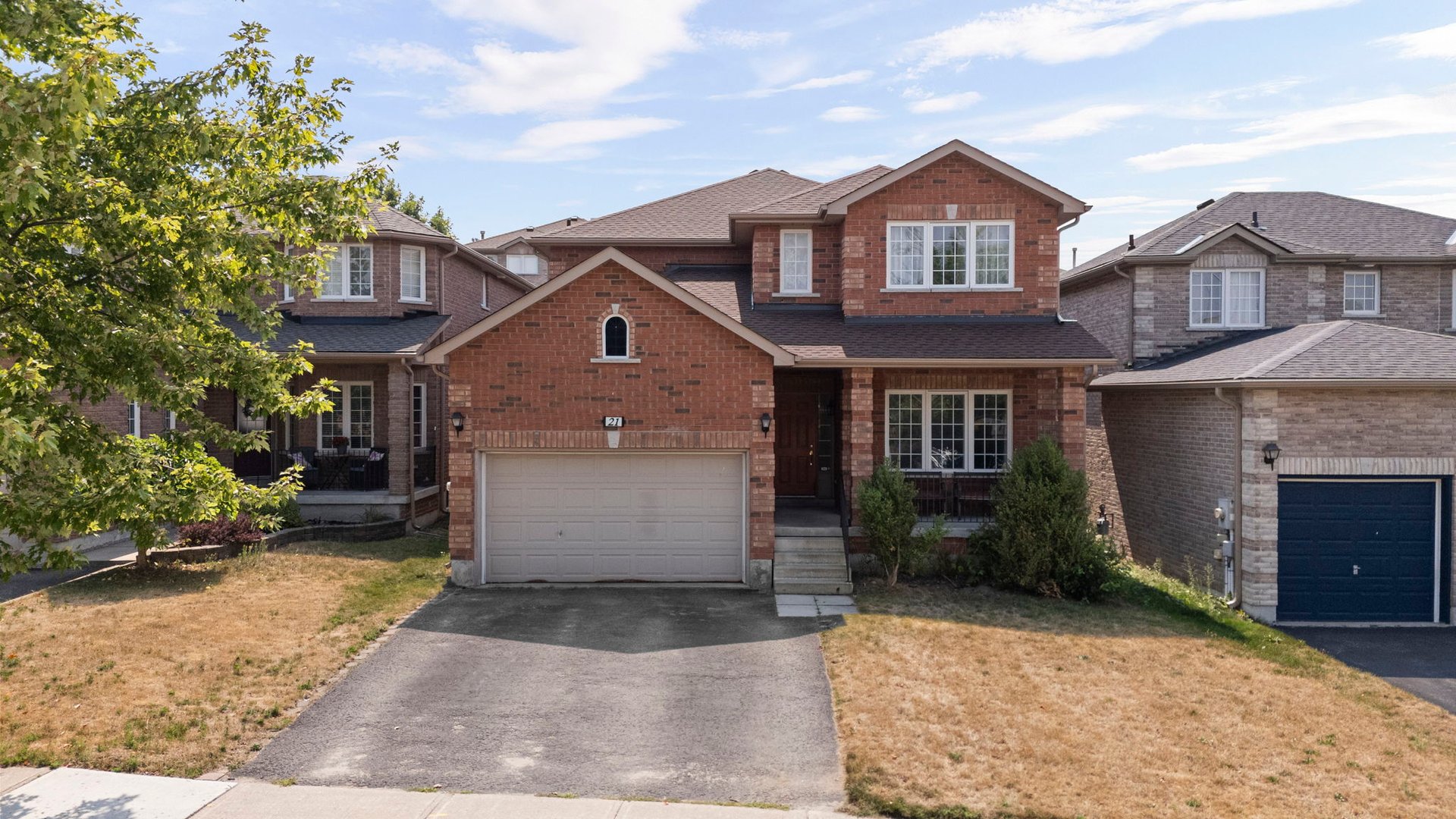 21 McIntyre Drive, Barrie