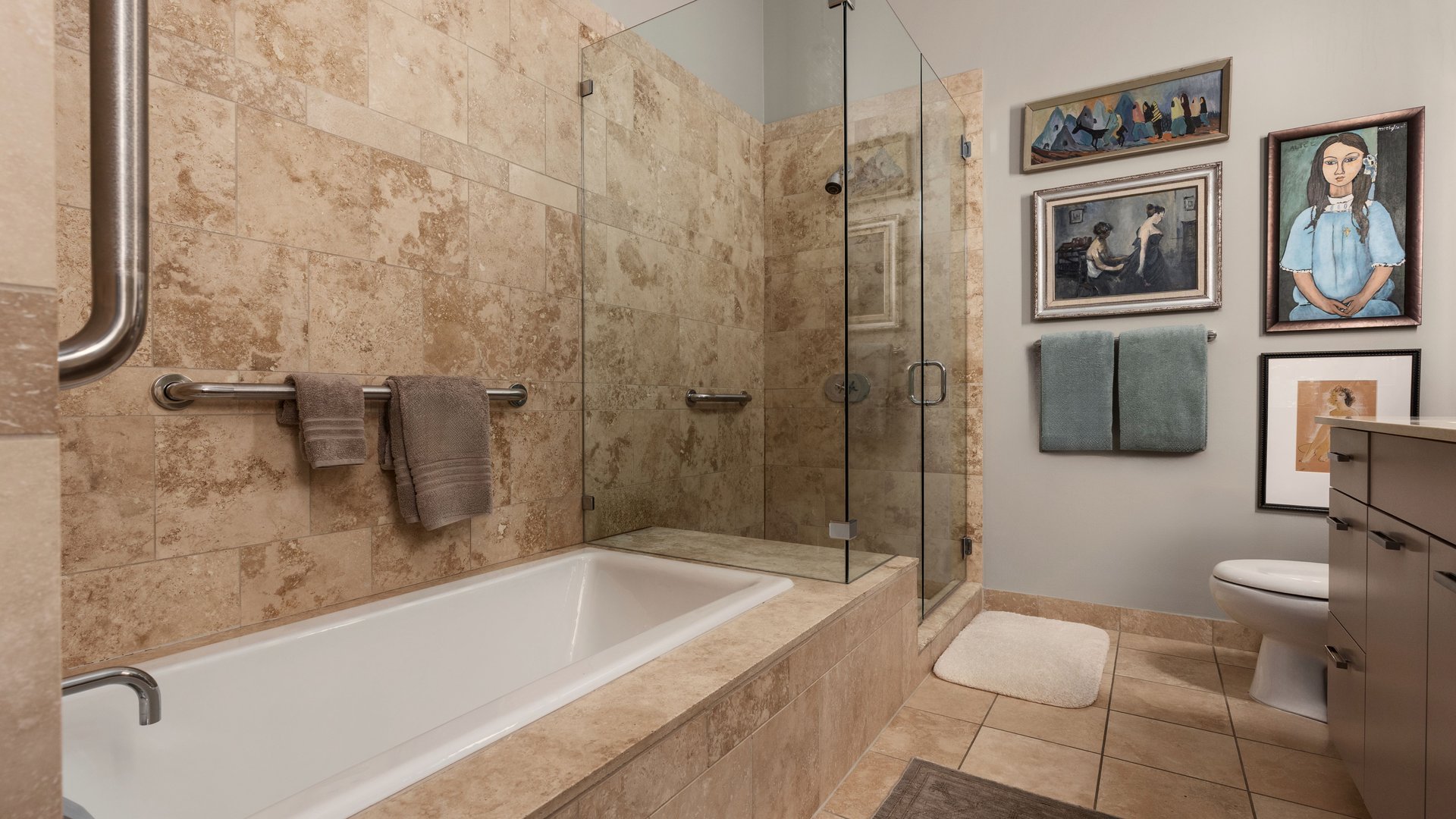 555 E 5th Street #3007