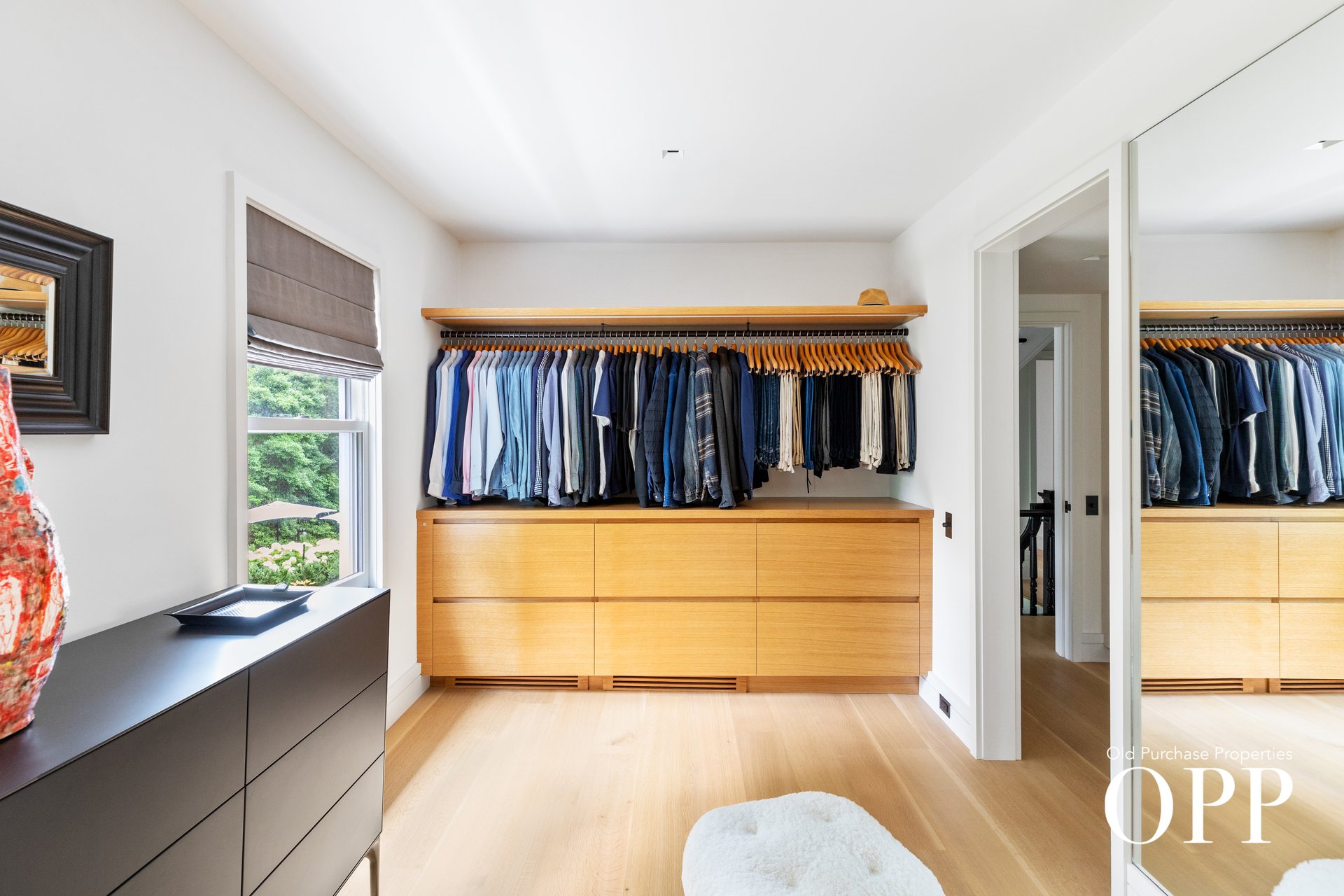 HIGHEST SALE ON BELLPORT LANE