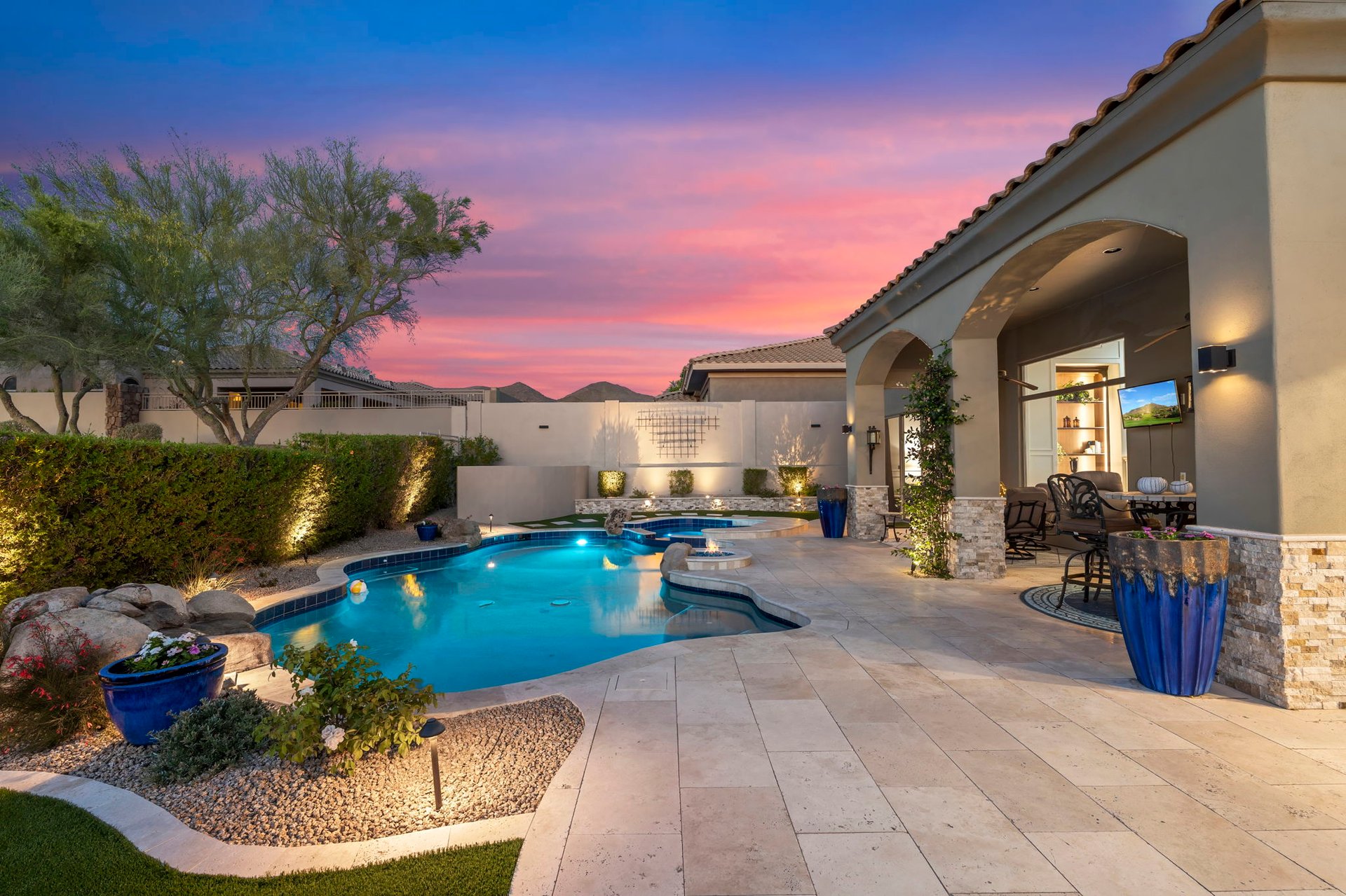 10952 E KORA Lane