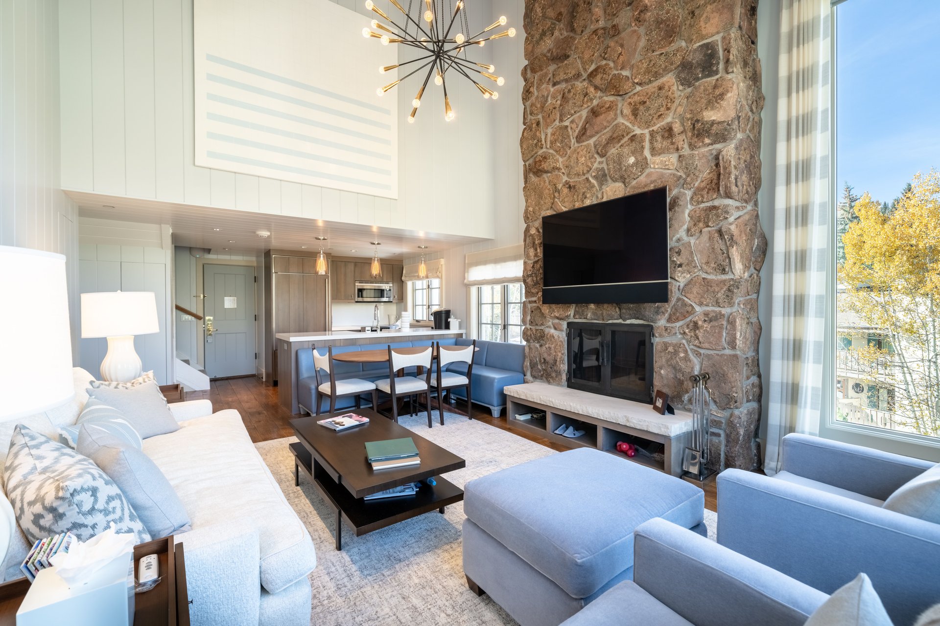 The Lodge at Vail Condominiums #332