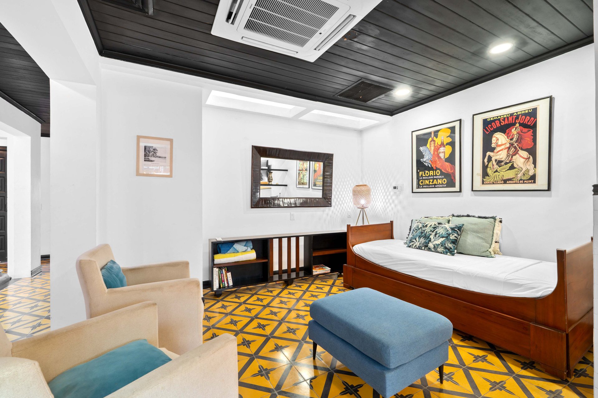 Villa Cerca del Mar 5 | Beach House in Highly Coveted and Intimate Development in Tamarindo/Langosta