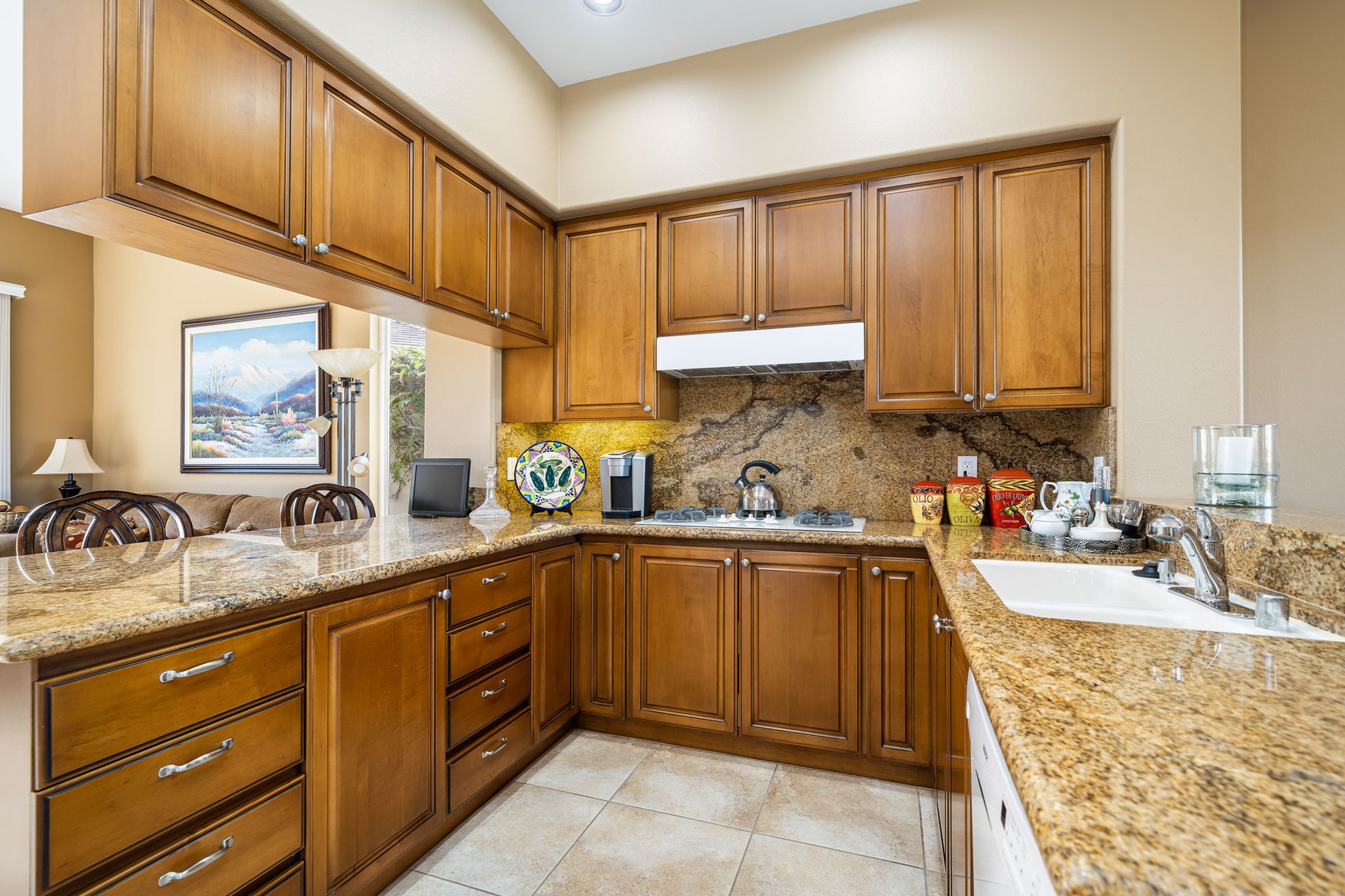  620 Hawk Hill Trl