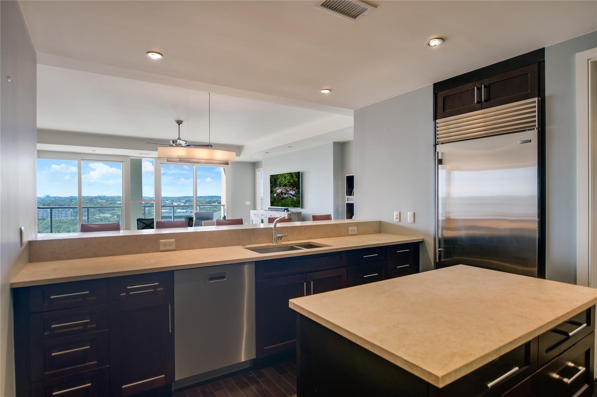 98 San Jacinto Boulevard #1209