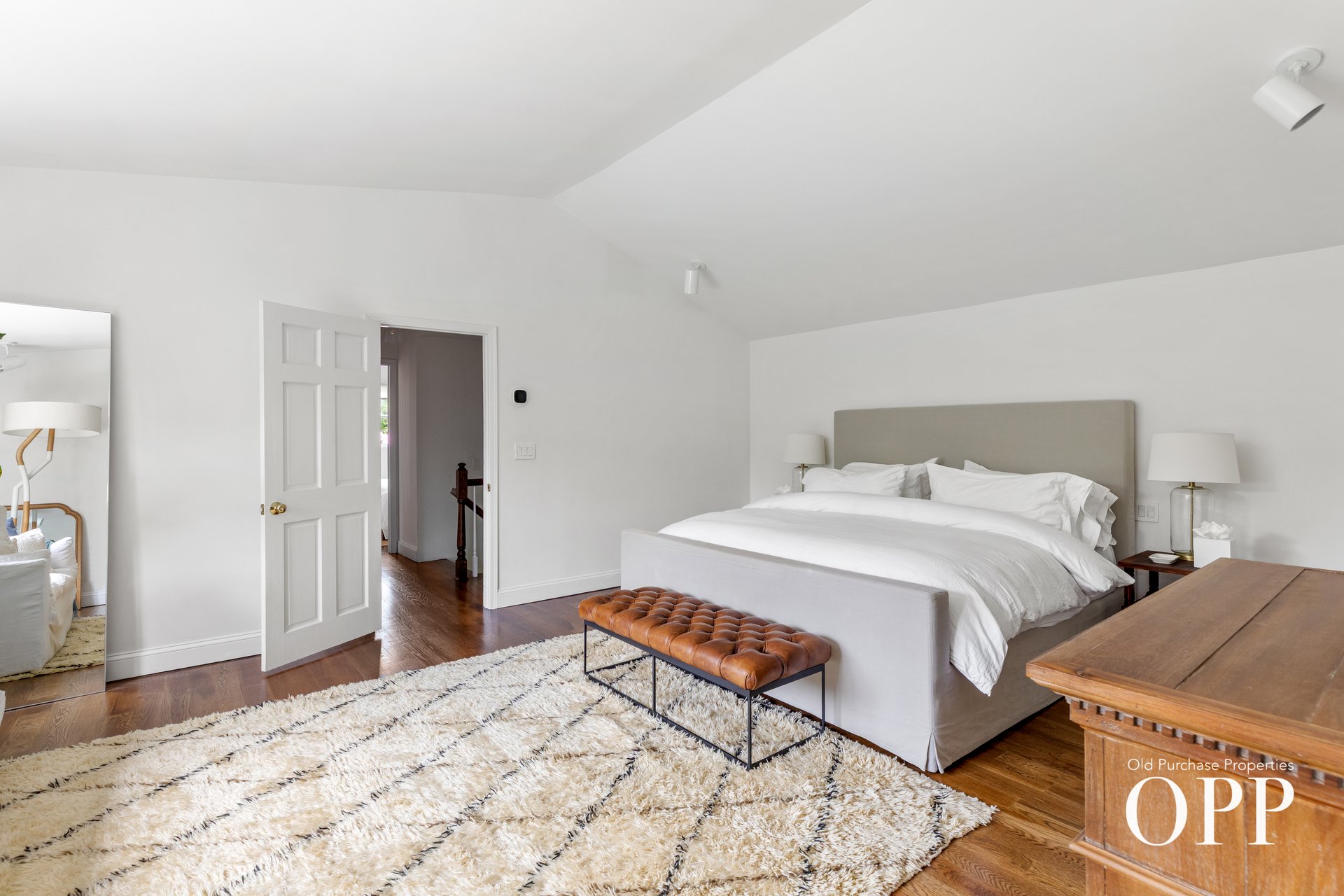 A Timeless Brookhaven Hamlet Retreat