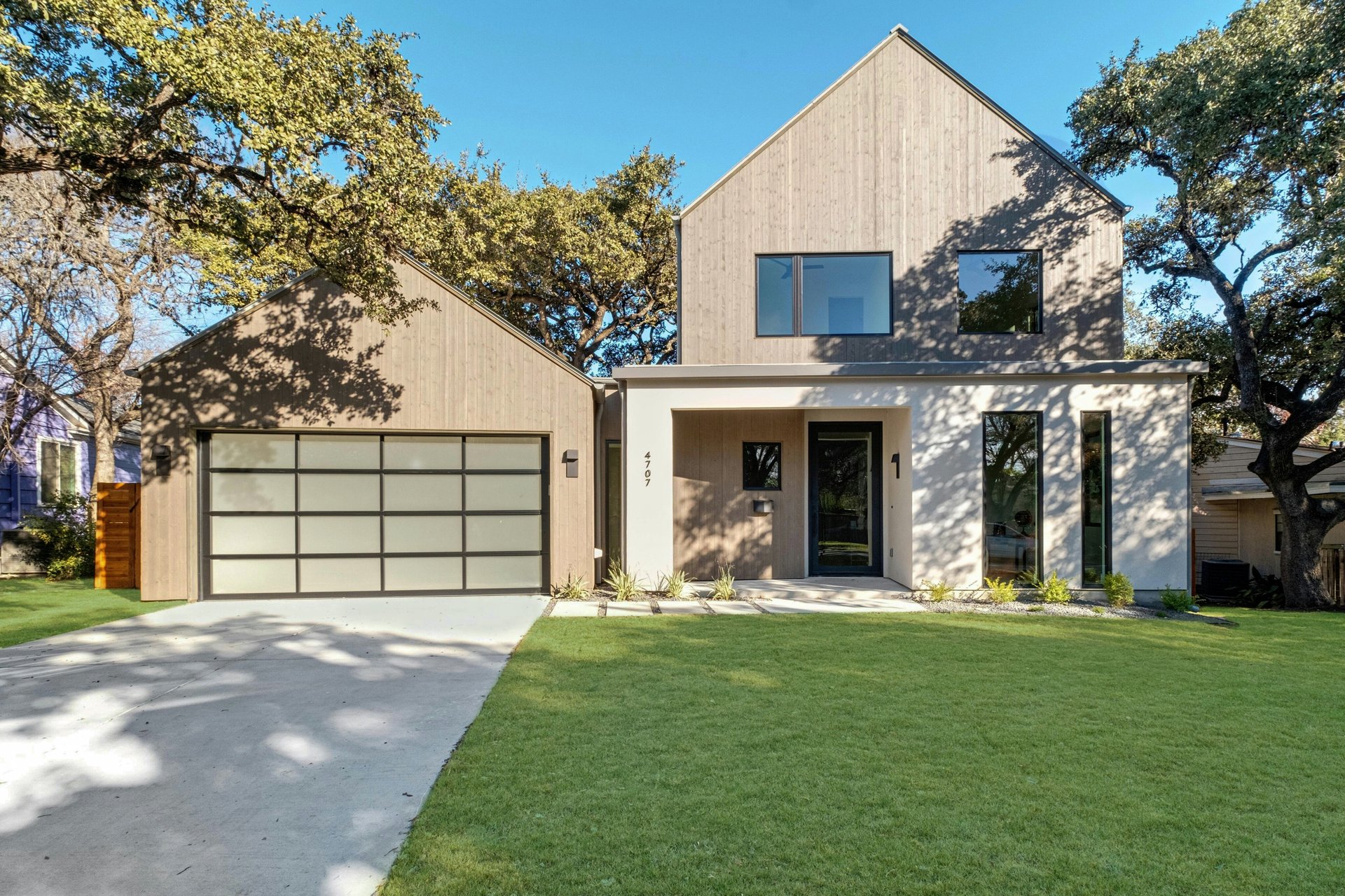 4707 Strass Drive