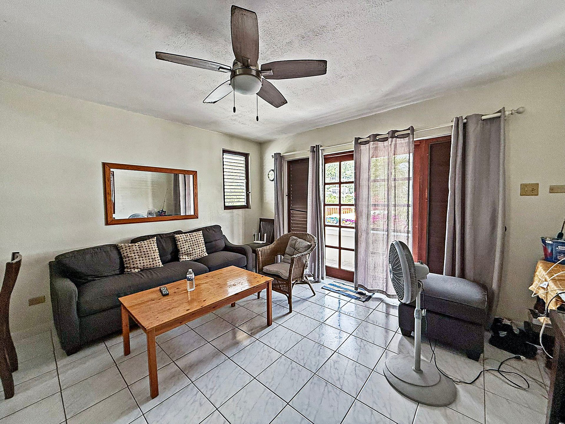 1058 Road Town 1 Bedroom Apartment