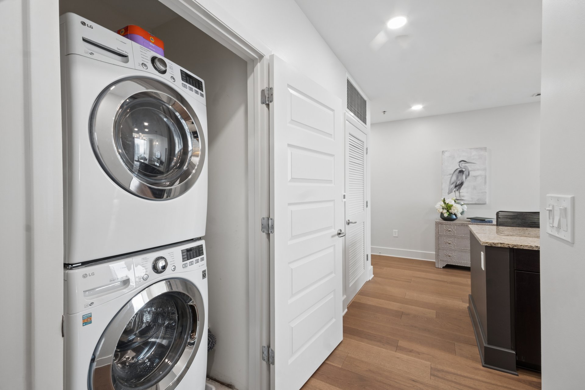 1080 Peachtree Street NE Unit 3215