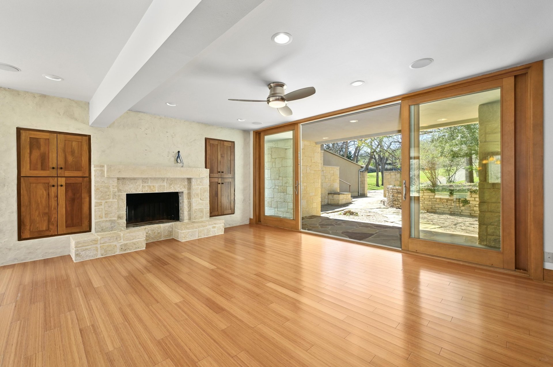 2908 Oestrick Lane 