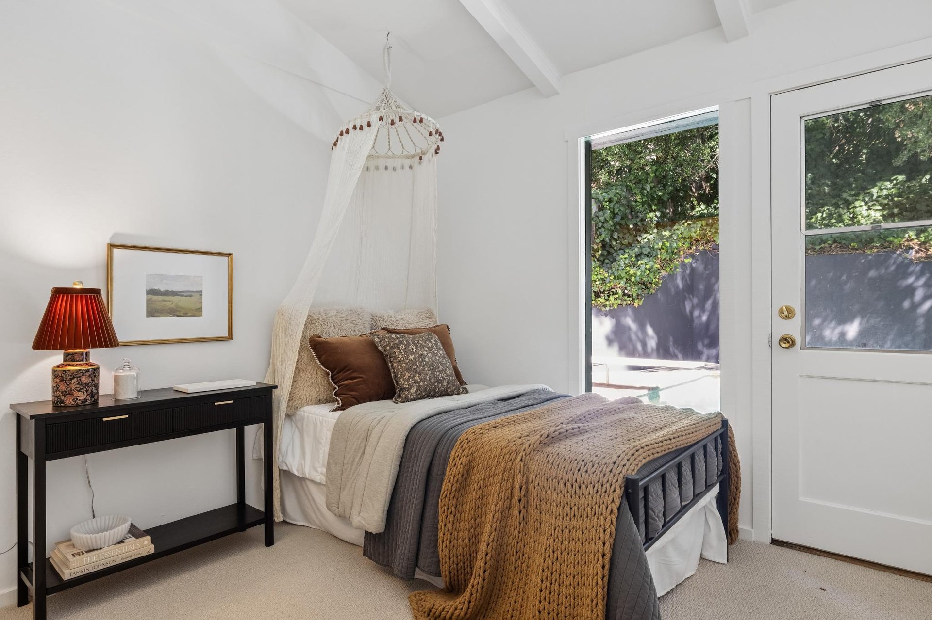 230 Cascade Drive