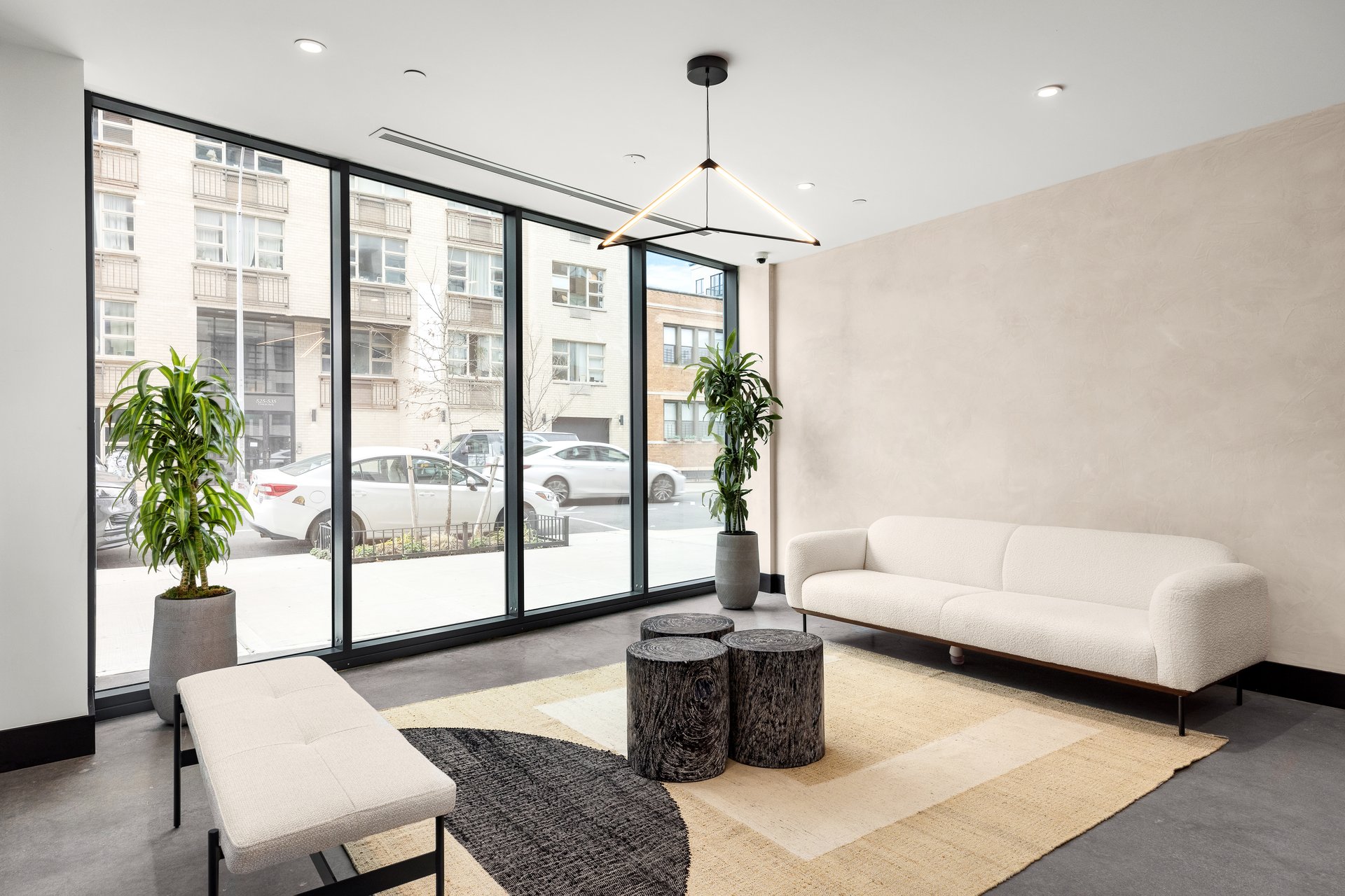 526 Union Avenue 304