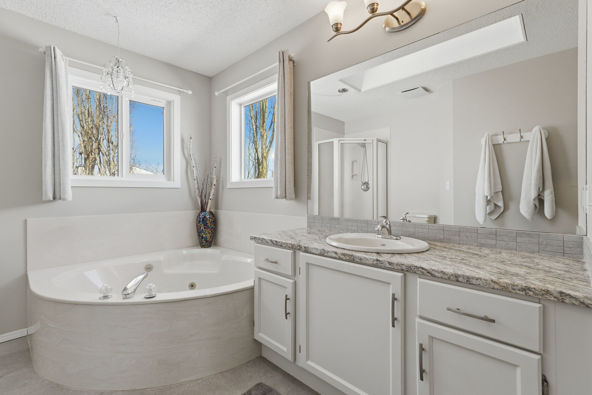 88 Sunmeadows Road SE