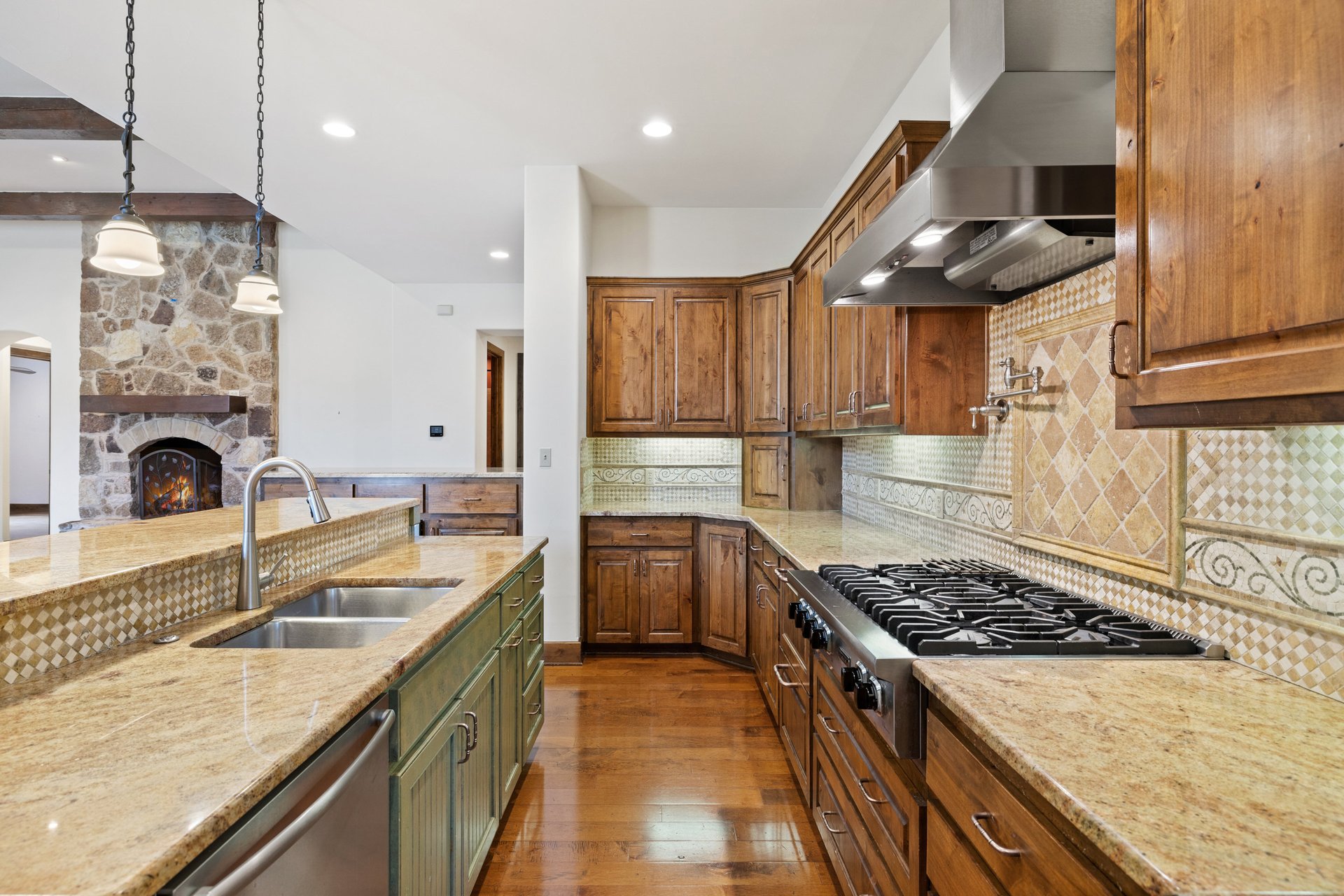 4501 Spanish Oaks Club Blvd., Unit 7