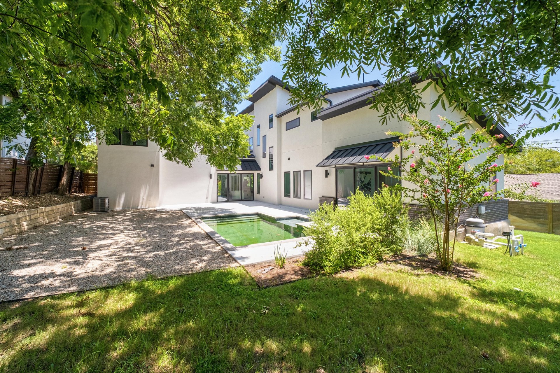 1119 Fairmount Avenue