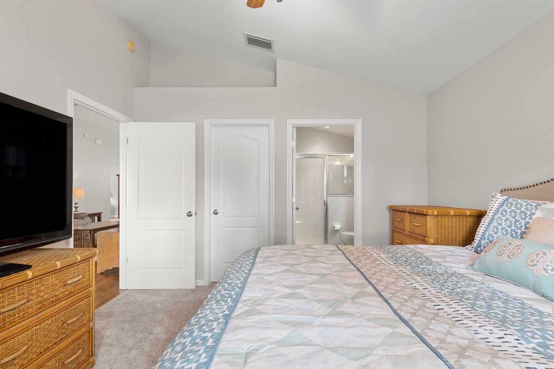 3911 LANGDRUM DR