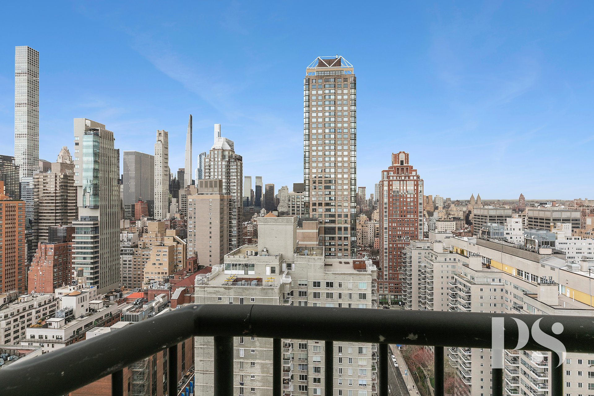 304 E 65th St, Unit 32A
