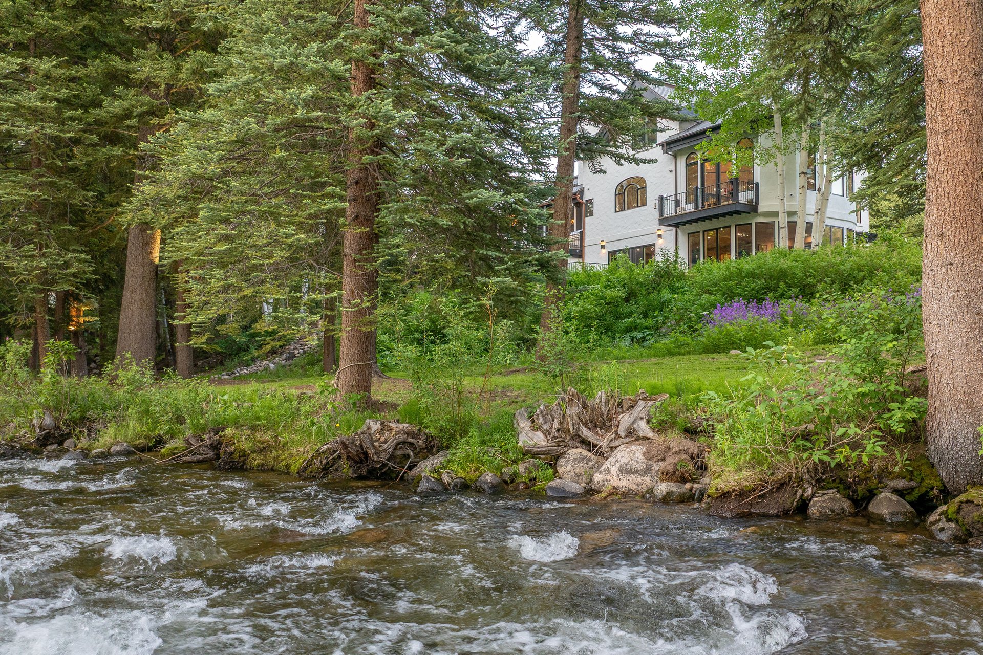 1531 Lake Creek Road