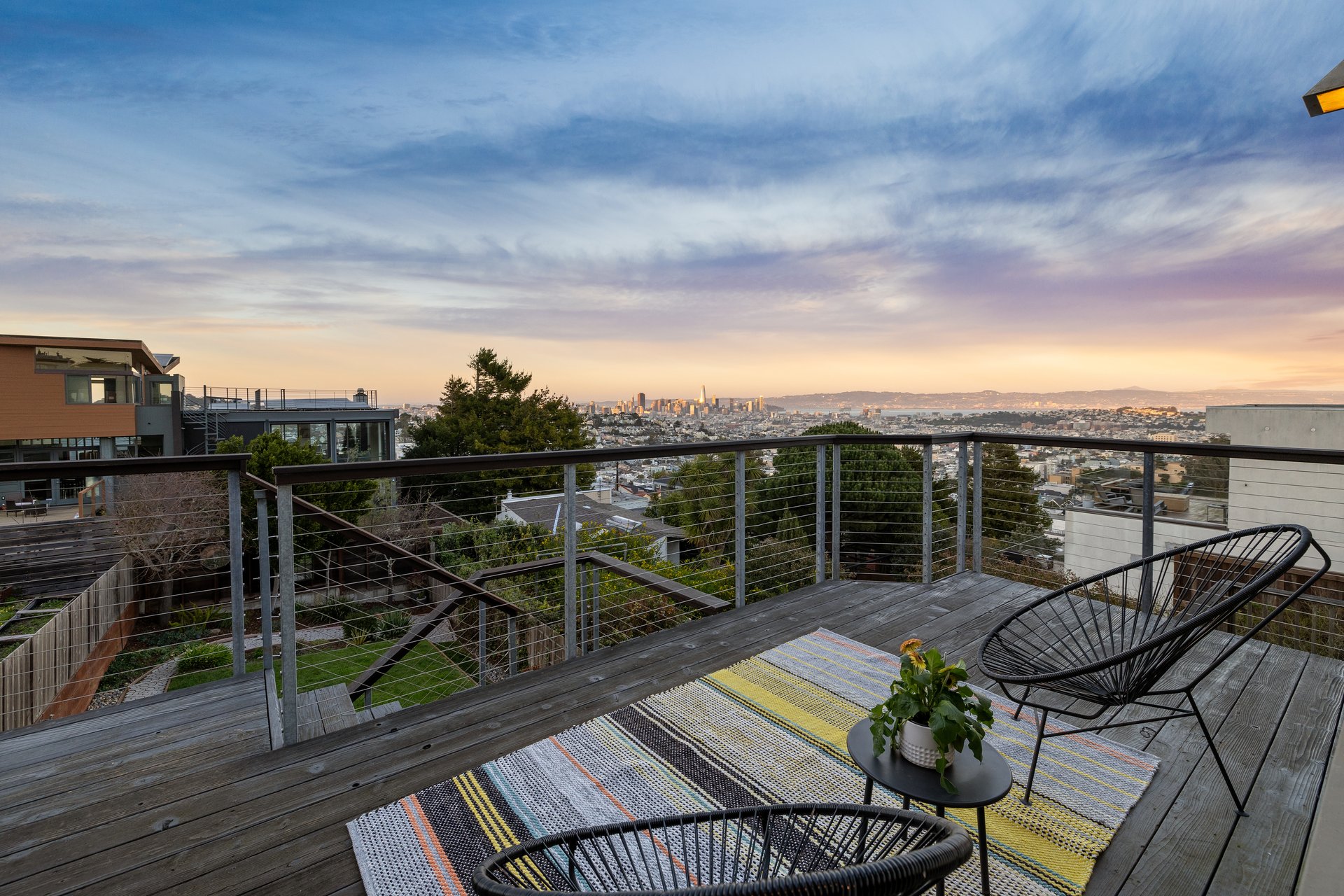 766 Duncan St