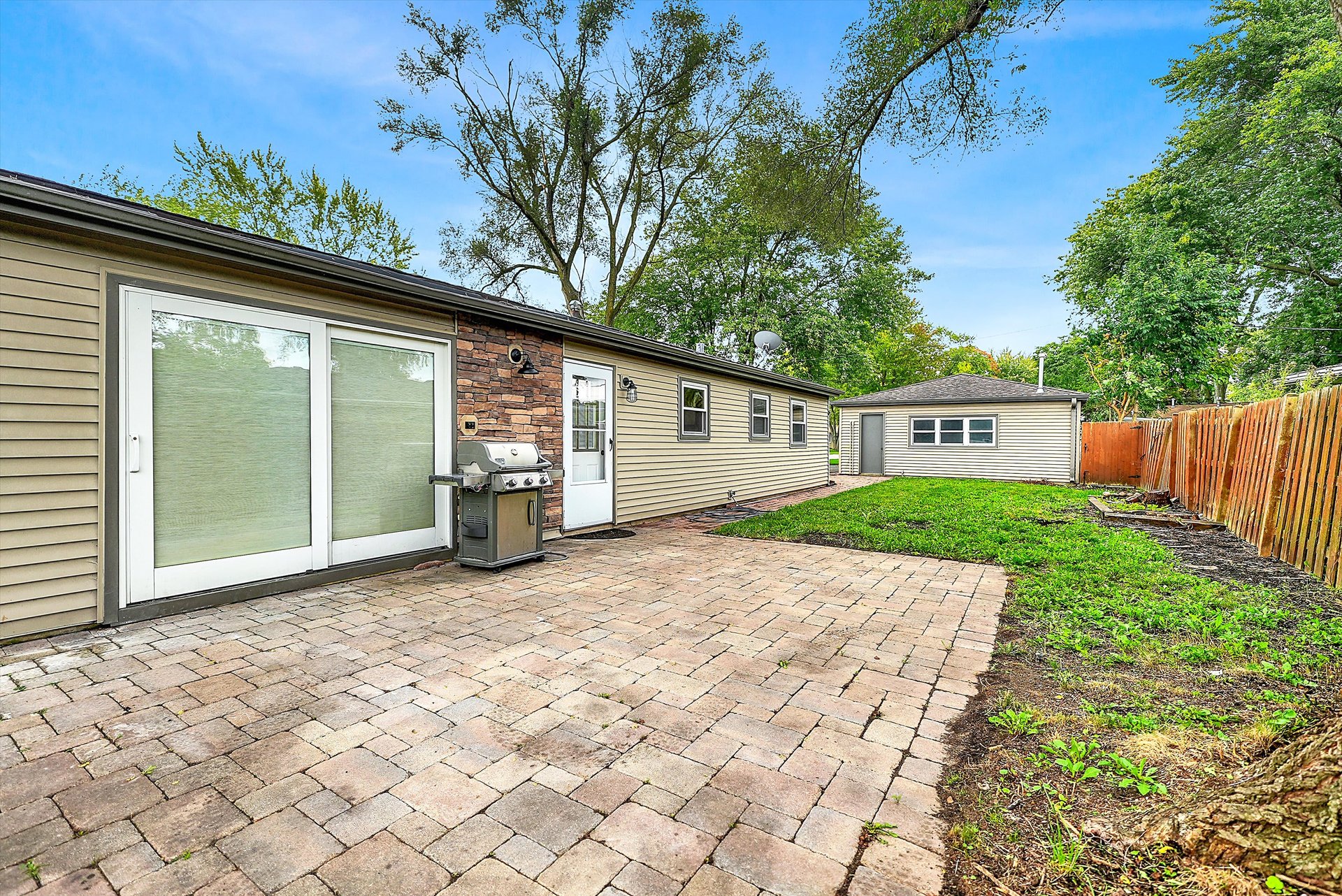 Private Address, Wauconda, IL 60084