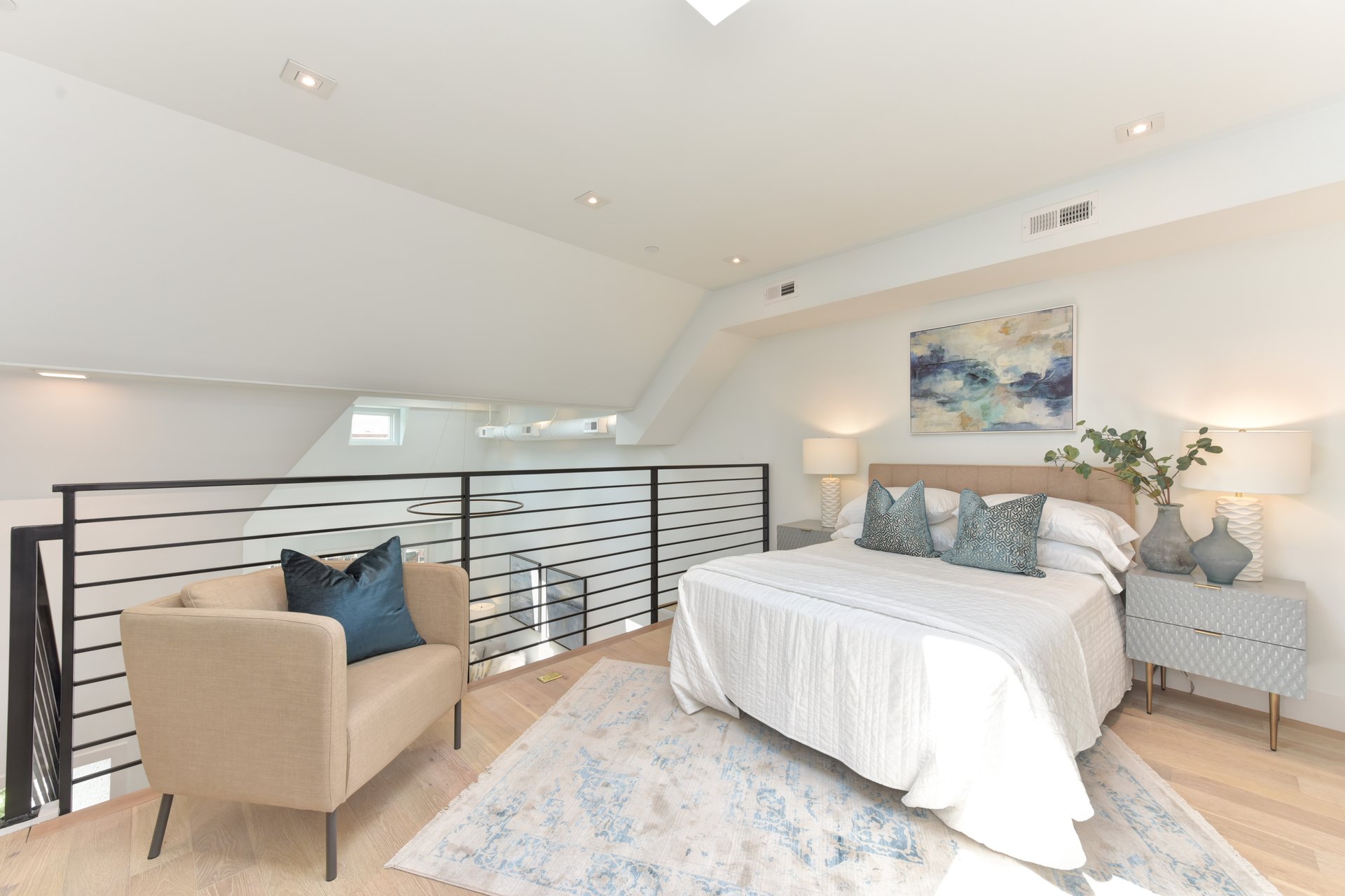 1963 Biltmore St NW, #4