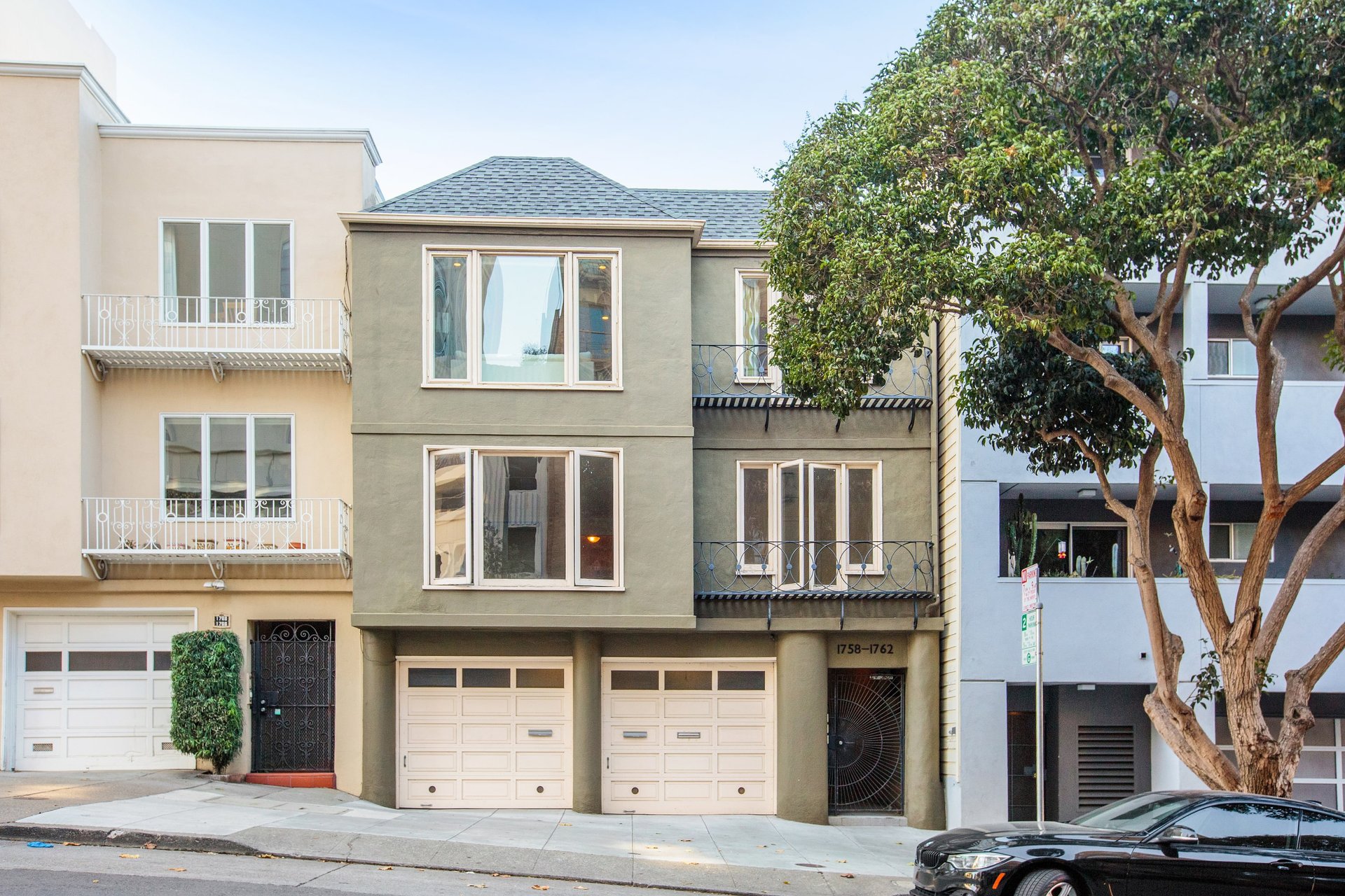 Full-floor Penthouse in Pacific Heights