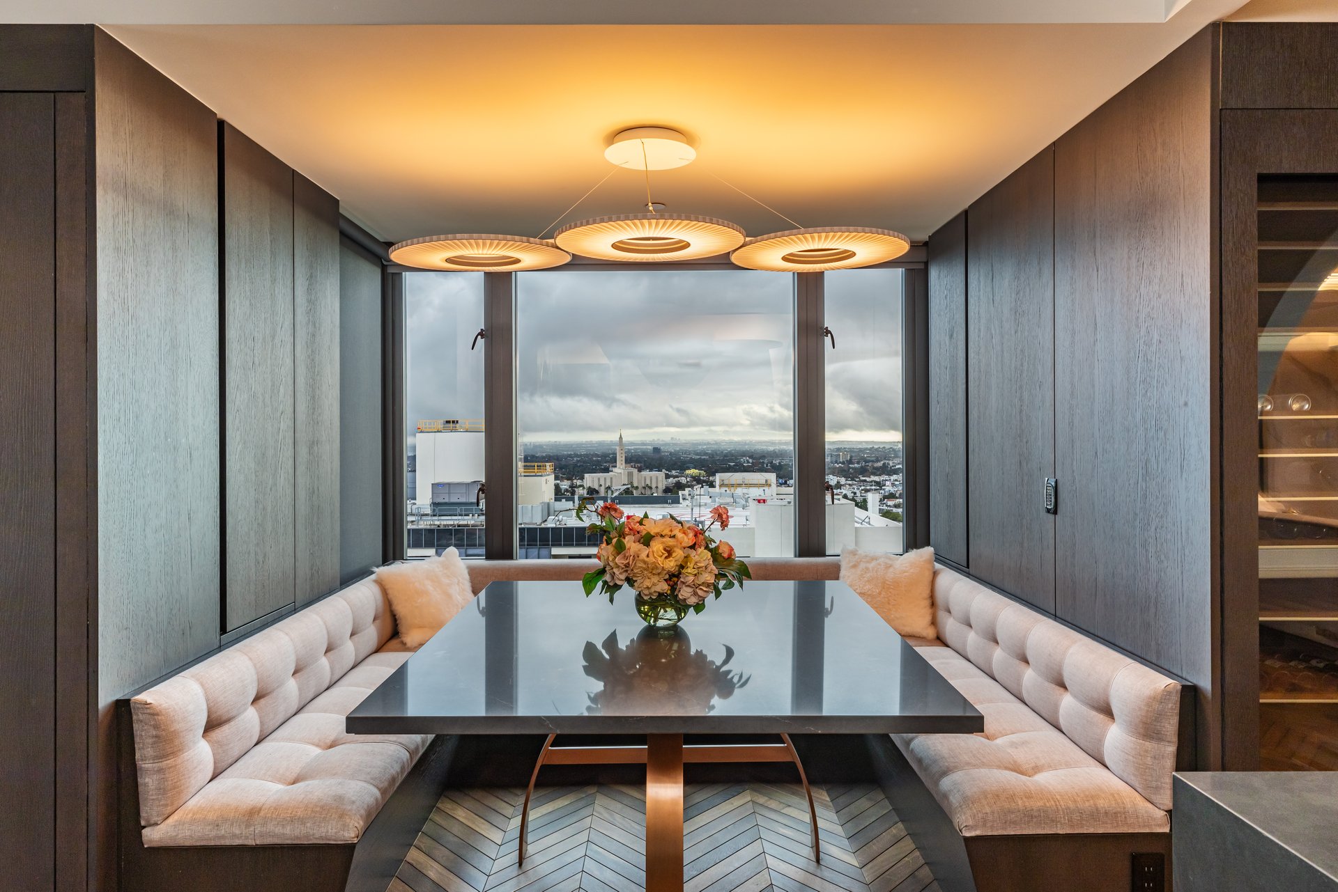 10727 Wilshire Blvd Unit: 1805, Wilshire Corridor
