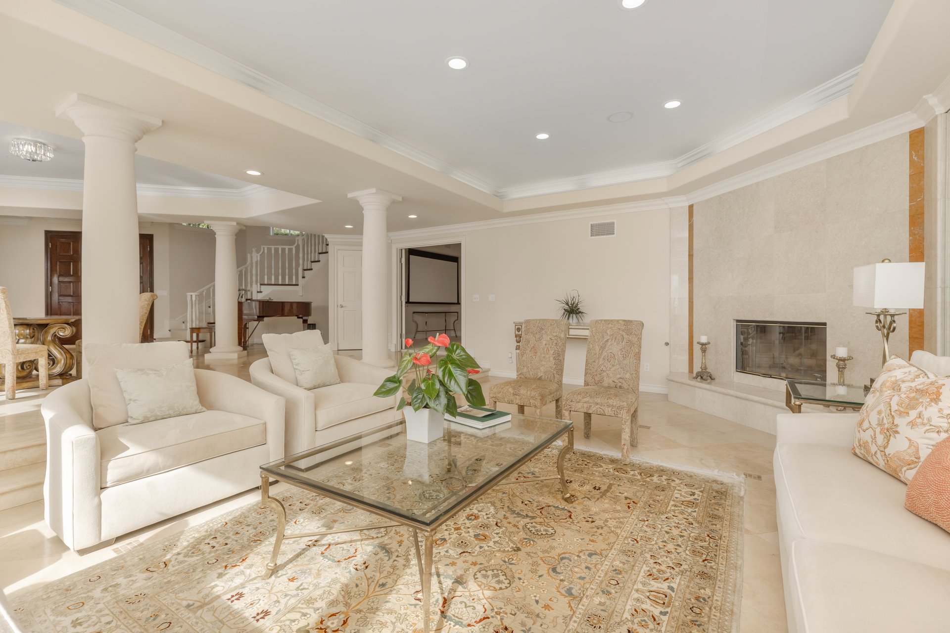 1922 Bel Air Rd