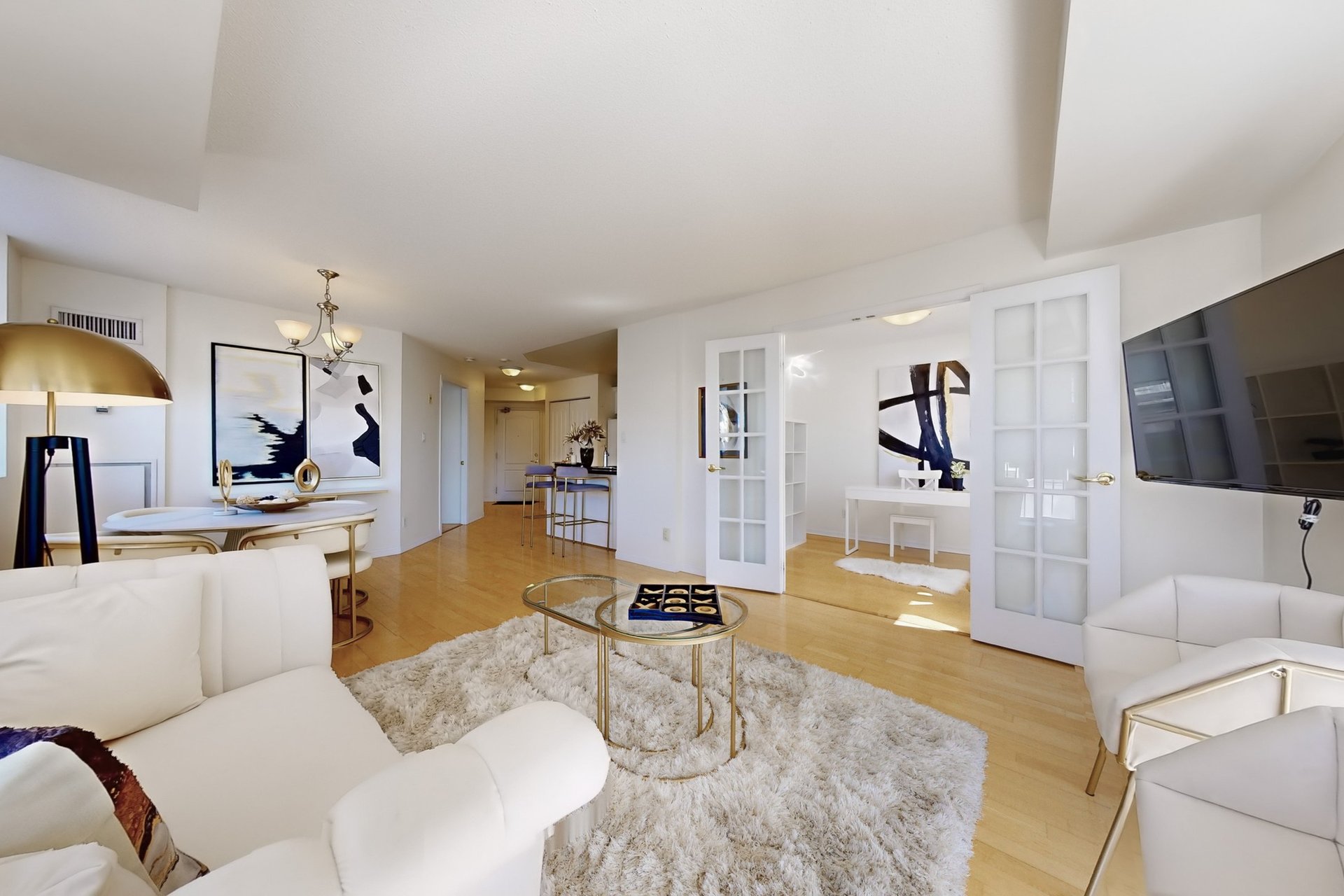 3130 Yonge Street Unit: 305