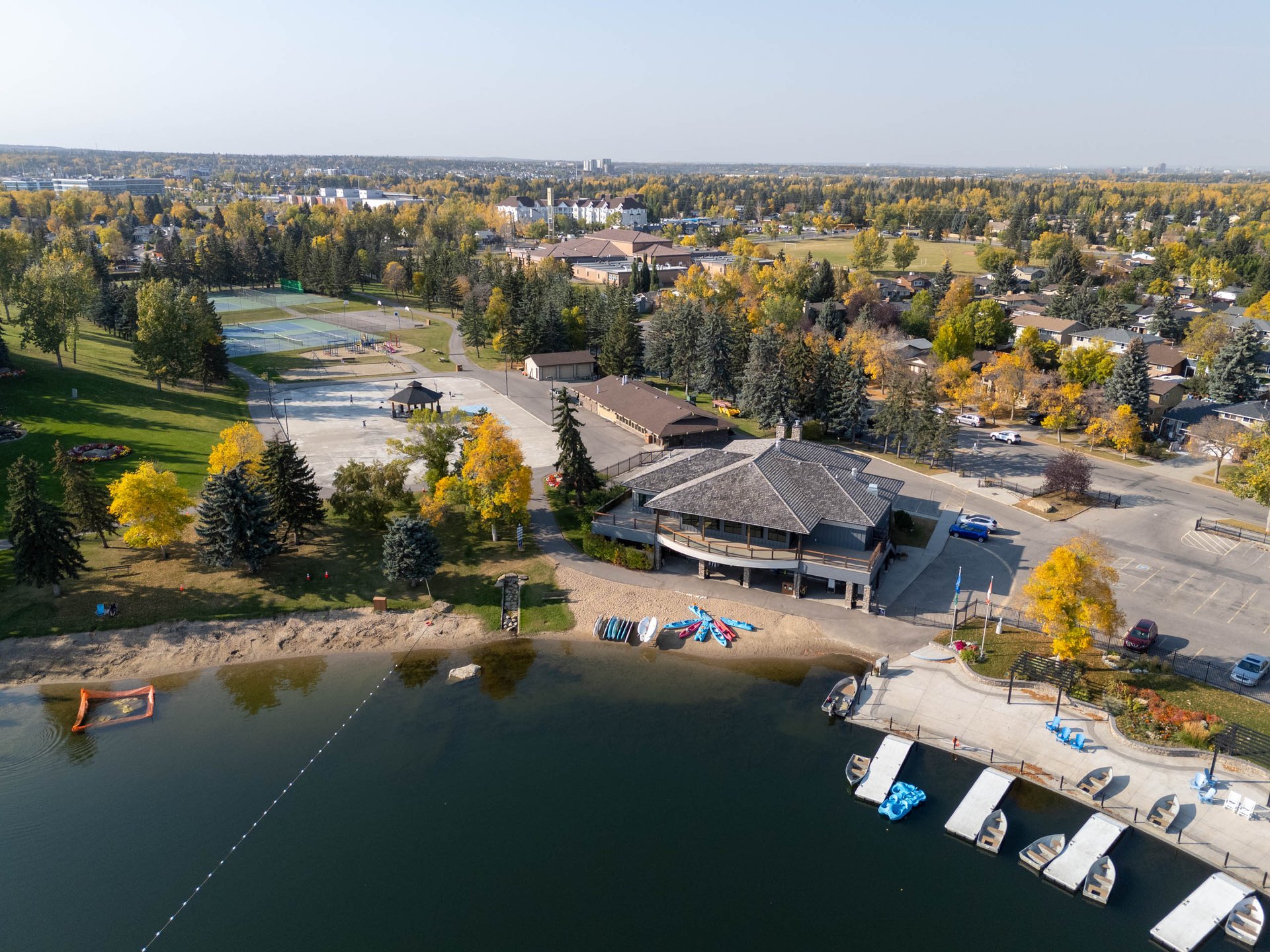 128 Sunvista Close SE
