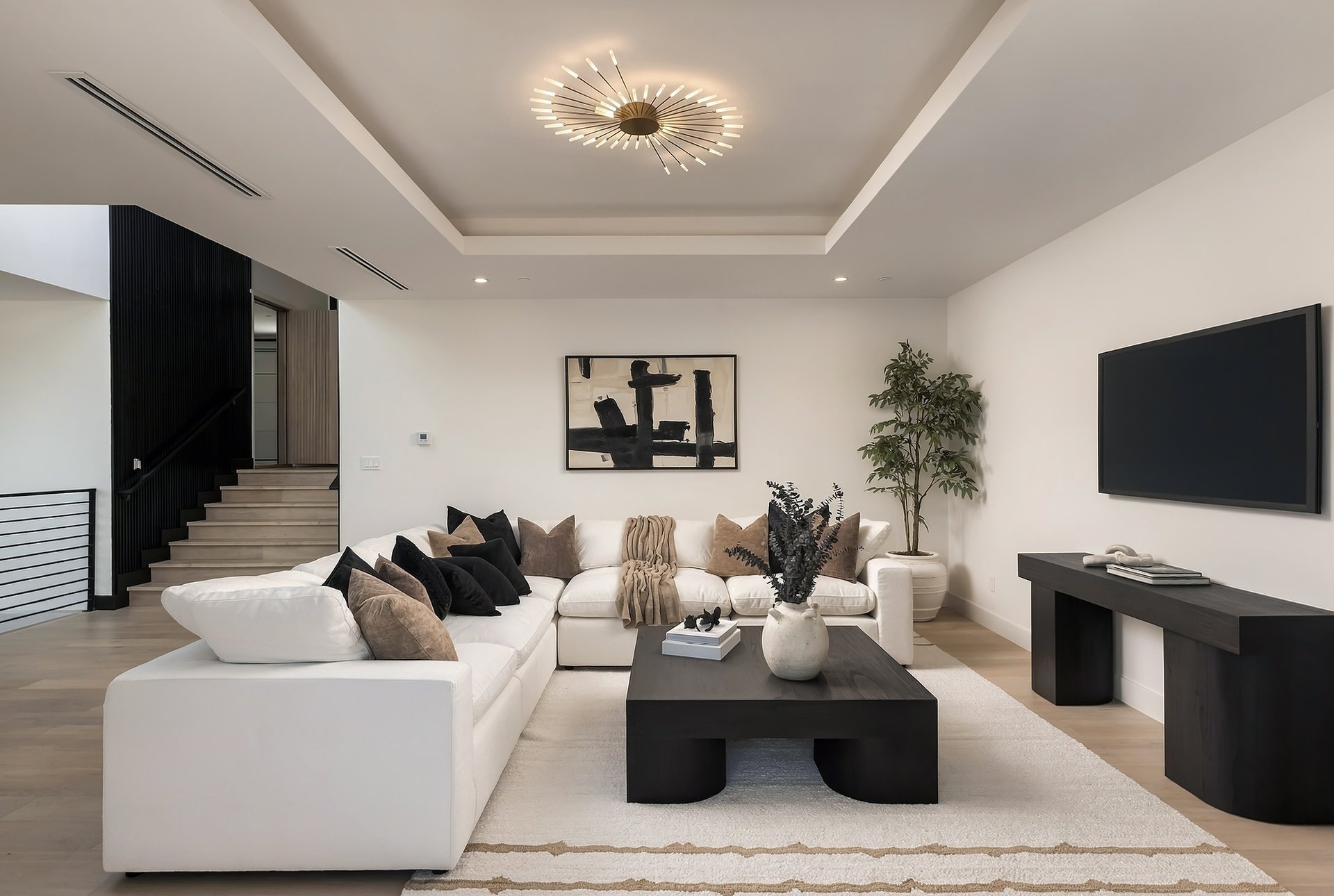 126 Calle Redondel