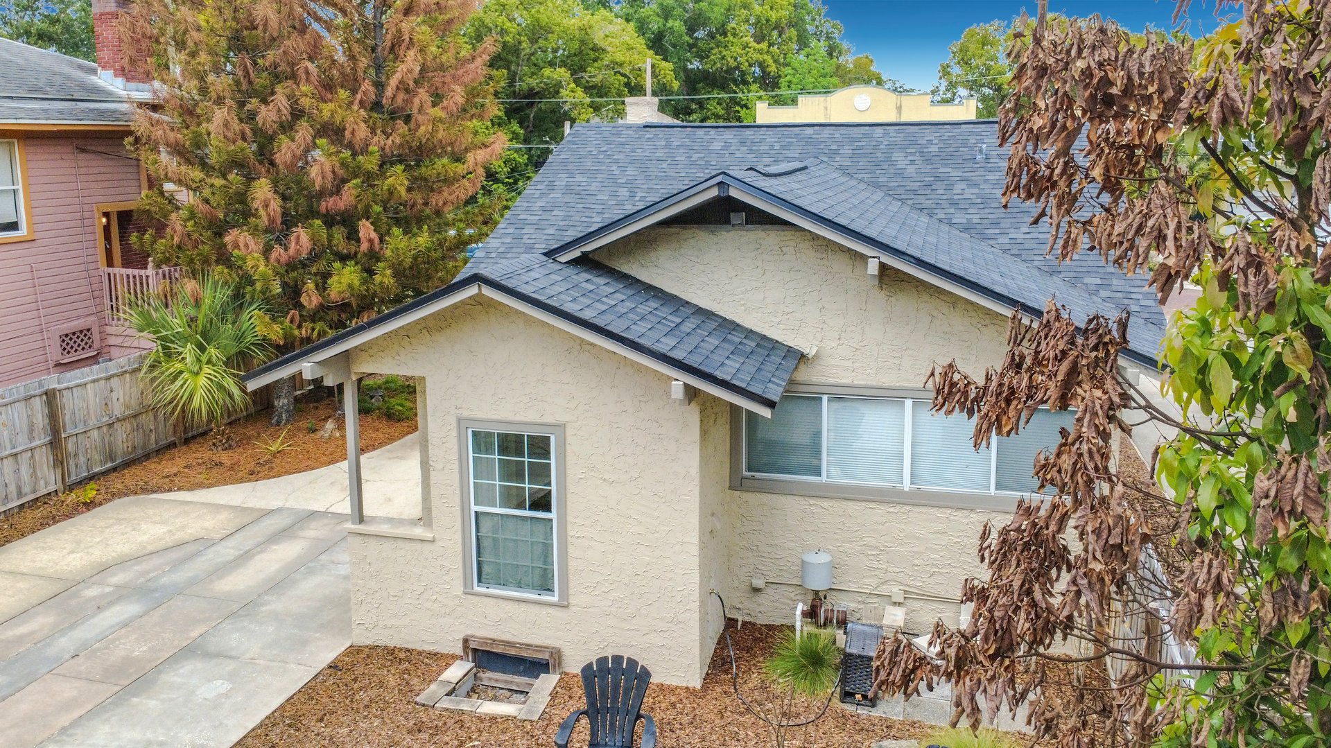 Charming 1925 Bungalow with Guesthouse in Orlando's Colonialtown