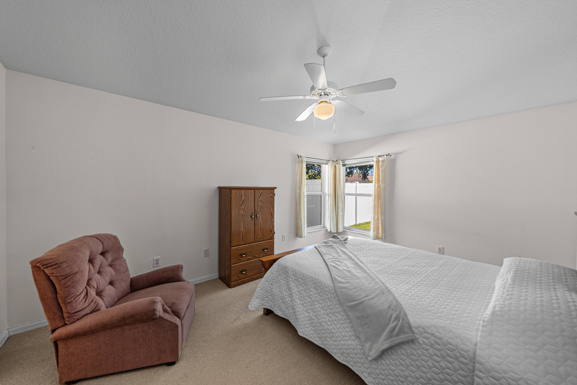 3007 CASTLE ROCK CIR