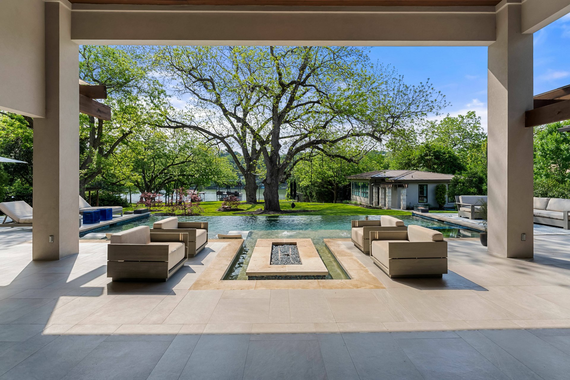 8508 Big View Drive