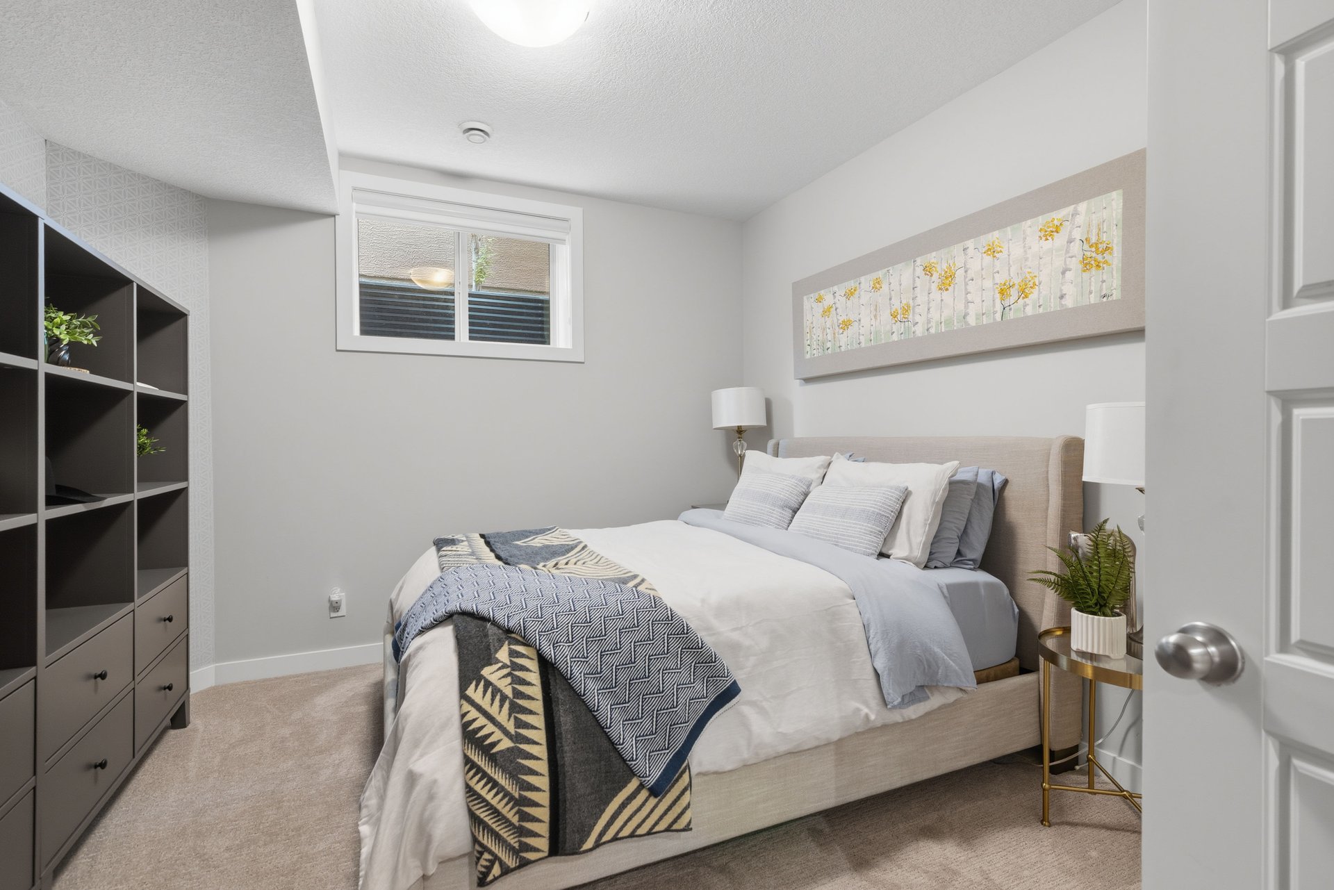 138 Ascot Crescent SW