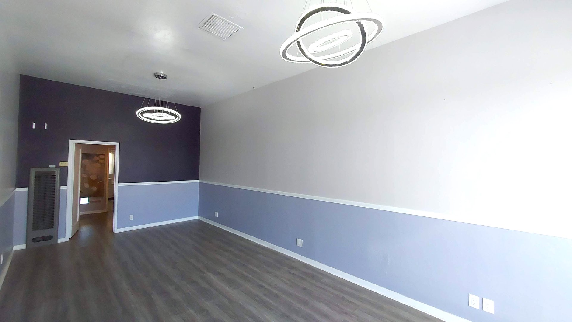 High Traffic Commercial Opportunity 