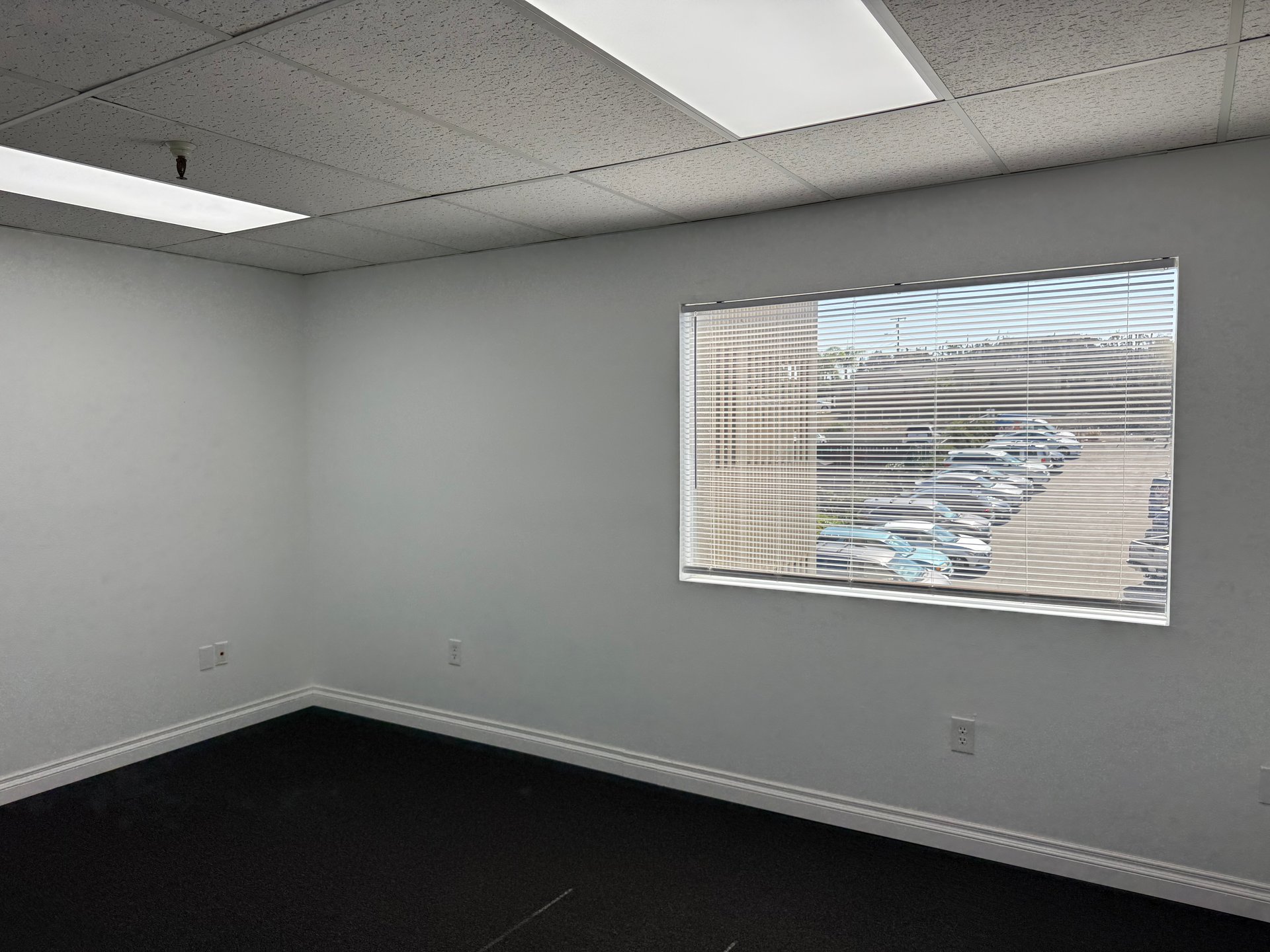 7227 Broadway