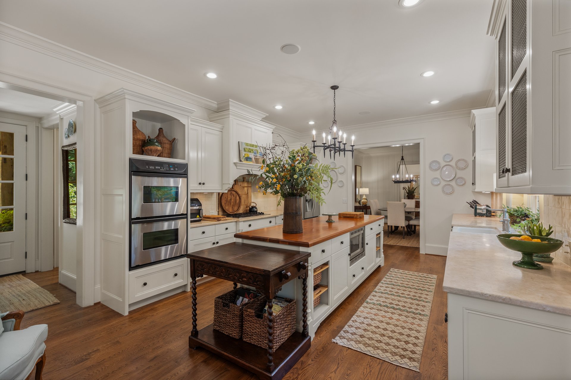 18 Moorewood Circle