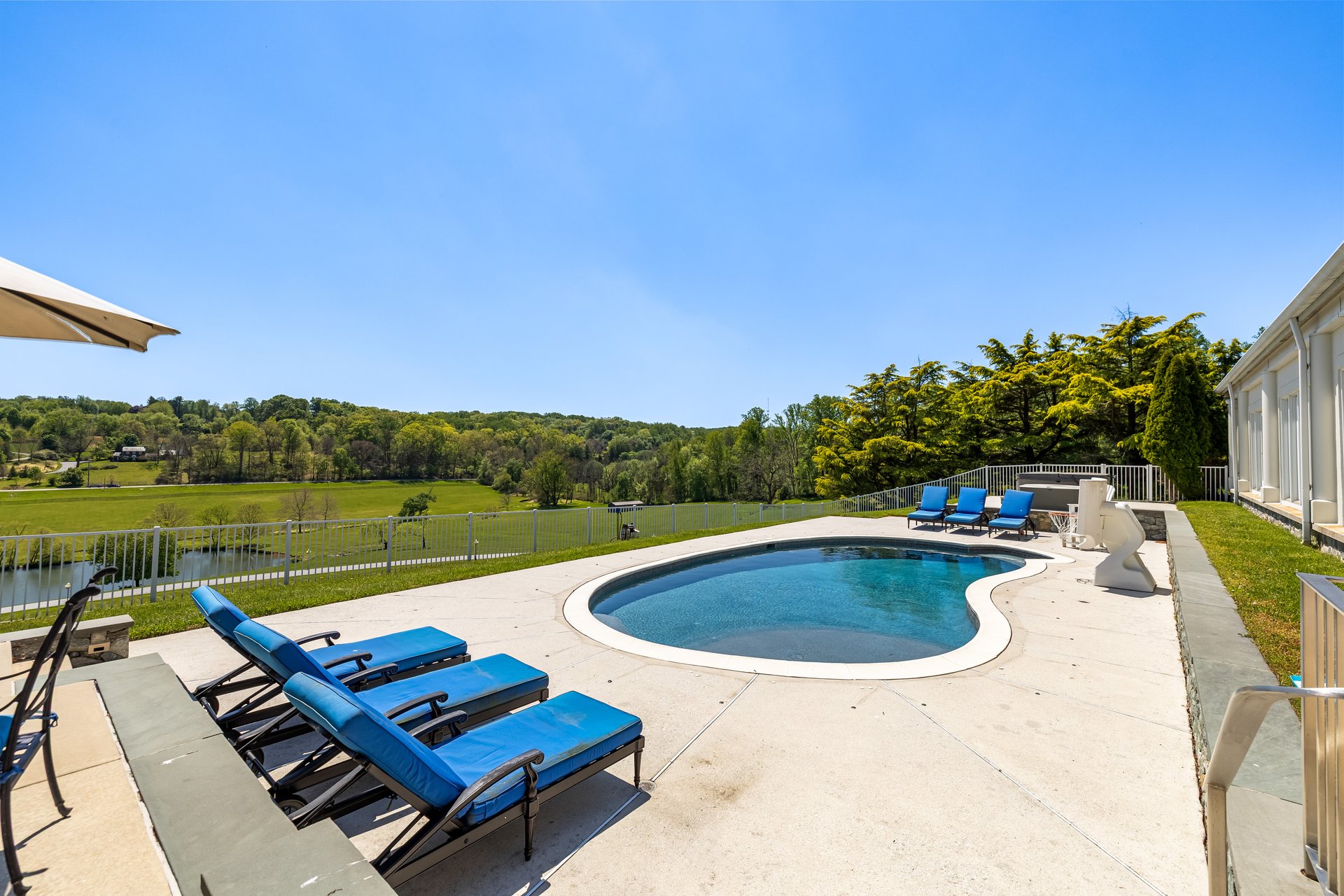 55 Acre Monkton Estate Farm