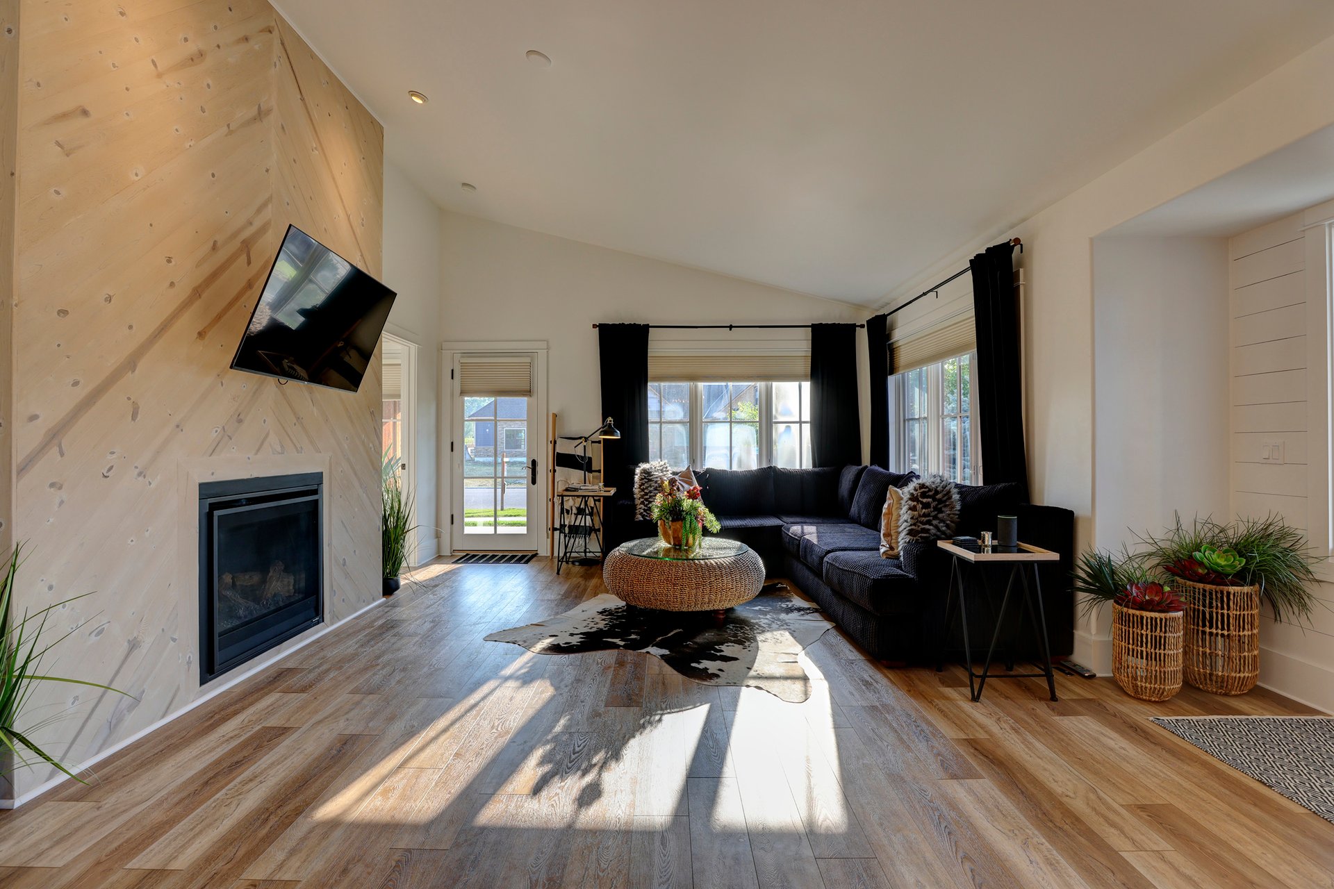 100 Cayuse Ct