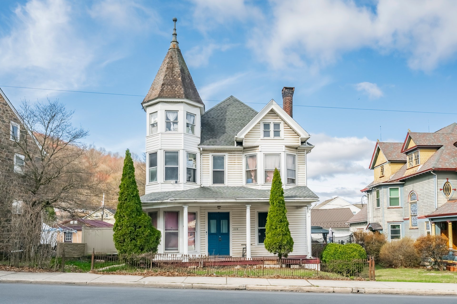 1116 Main Street