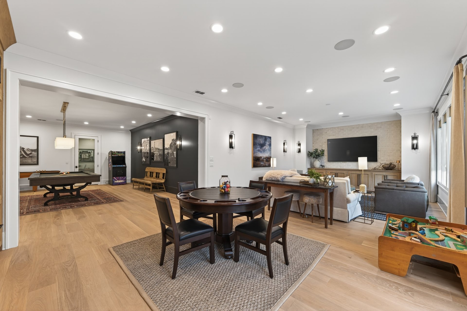 10170 Cedar Ridge Drive