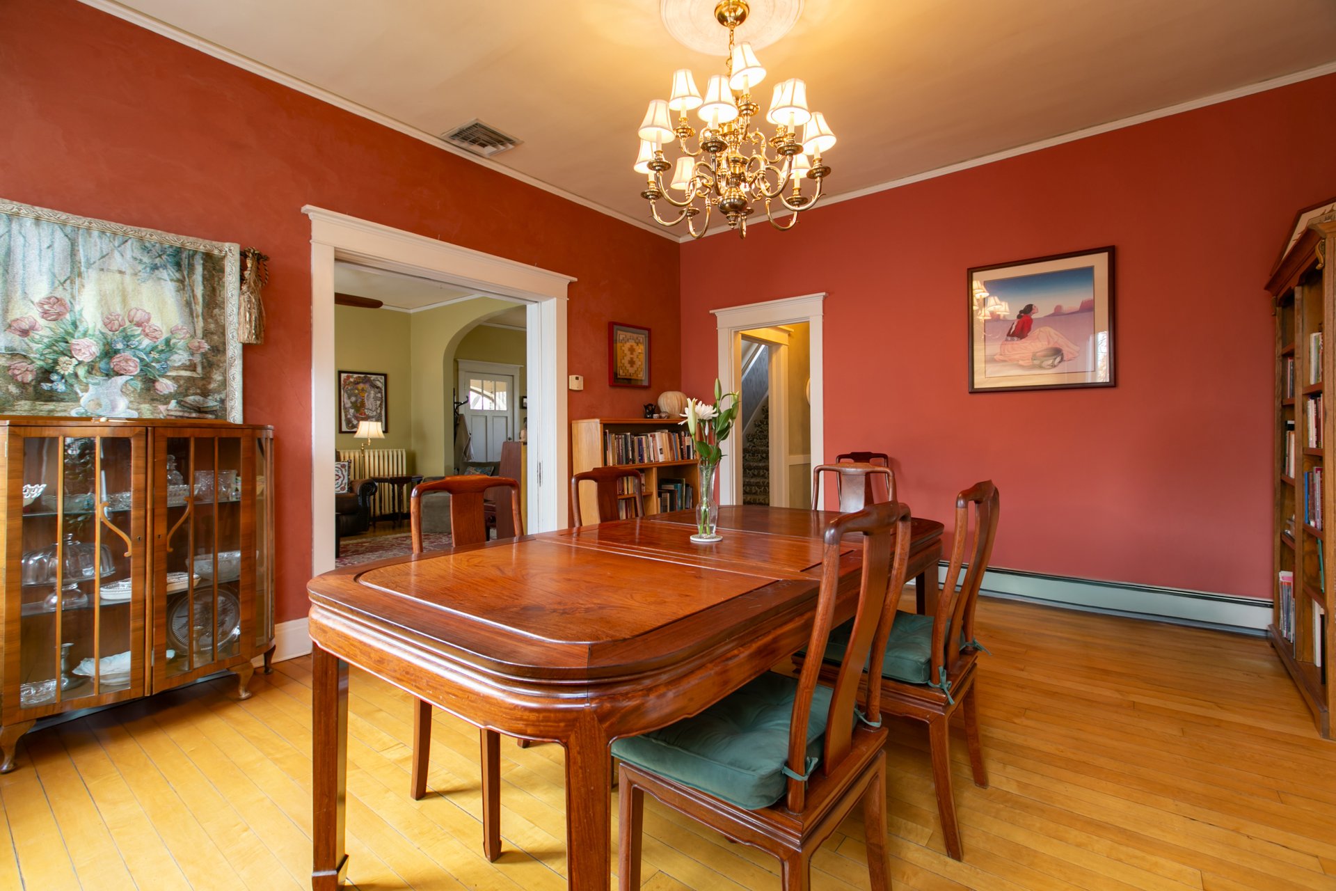 1101 Marquette Ave NW