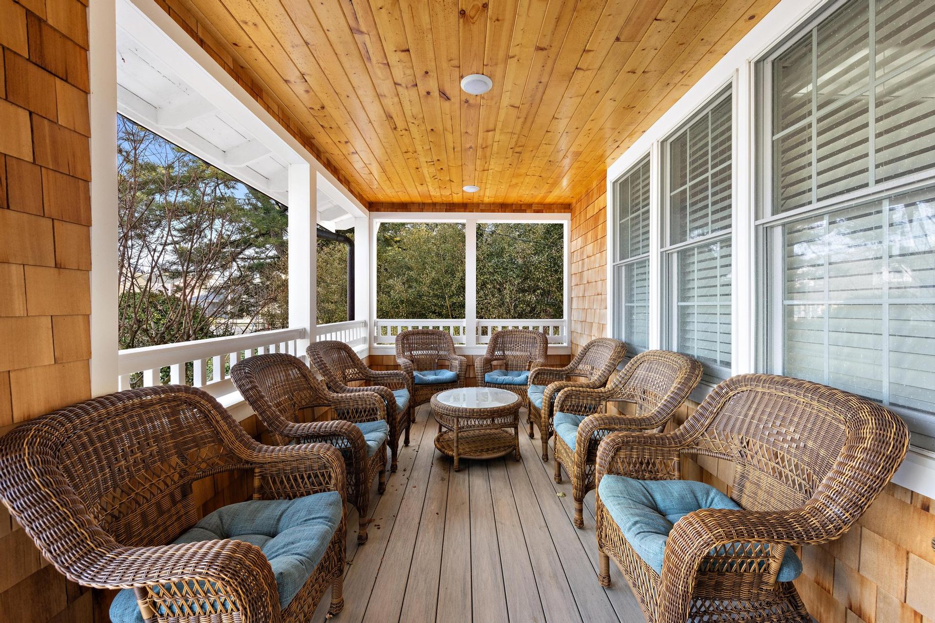 112 8th Street Beach Haven w/Cottage