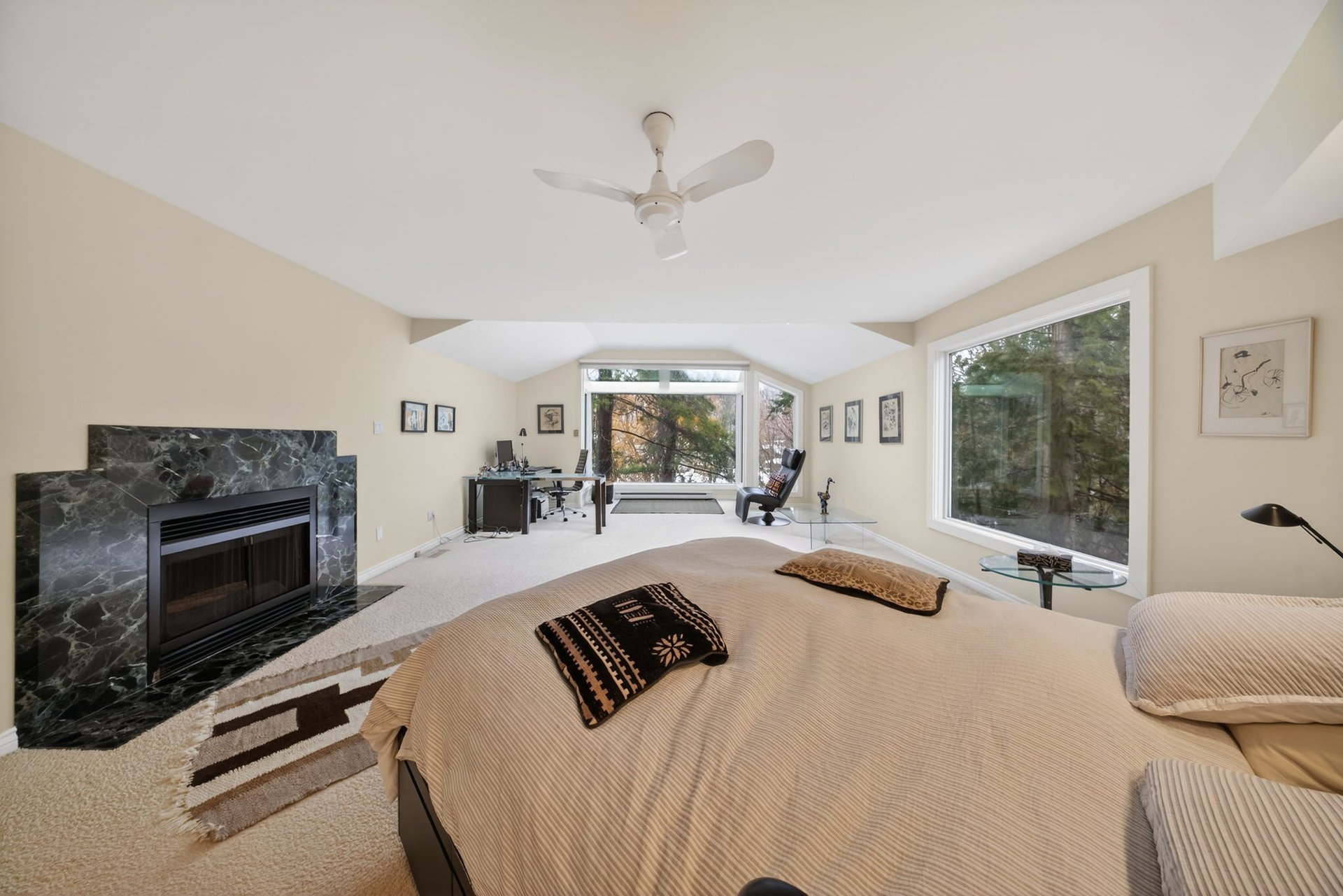 SOLD: Luxurious Country Living In The City