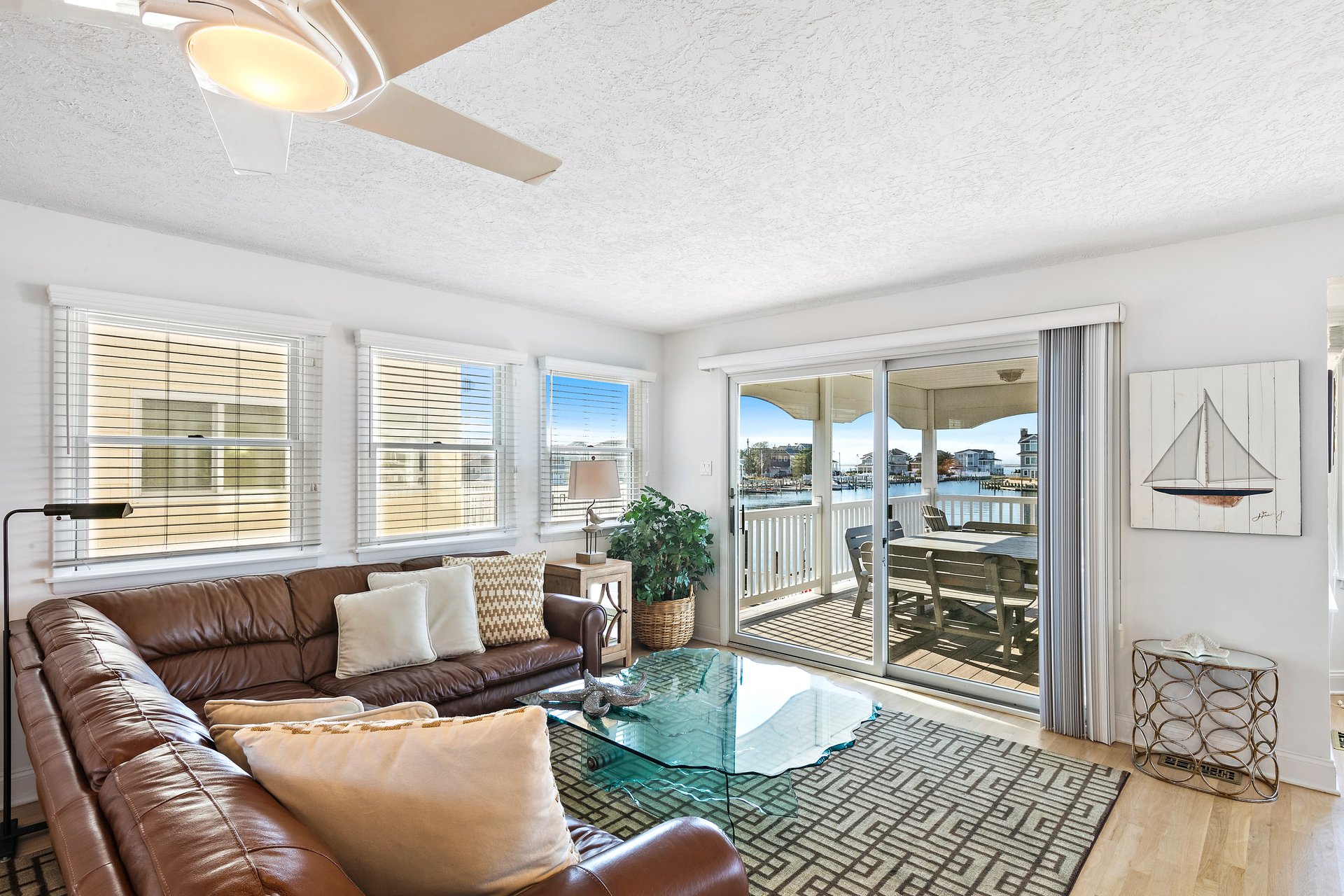 4410 Gloucester Avenue - Pet Friendly 