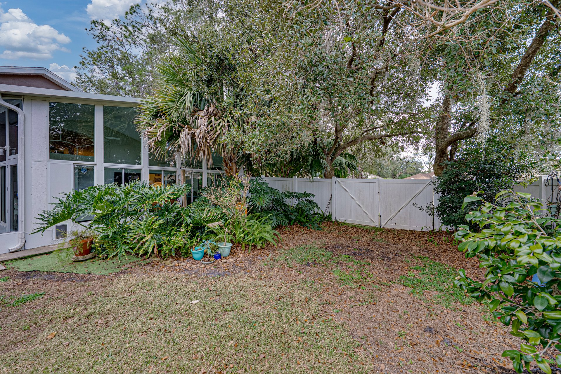 5240 NEW BRITTANY LN