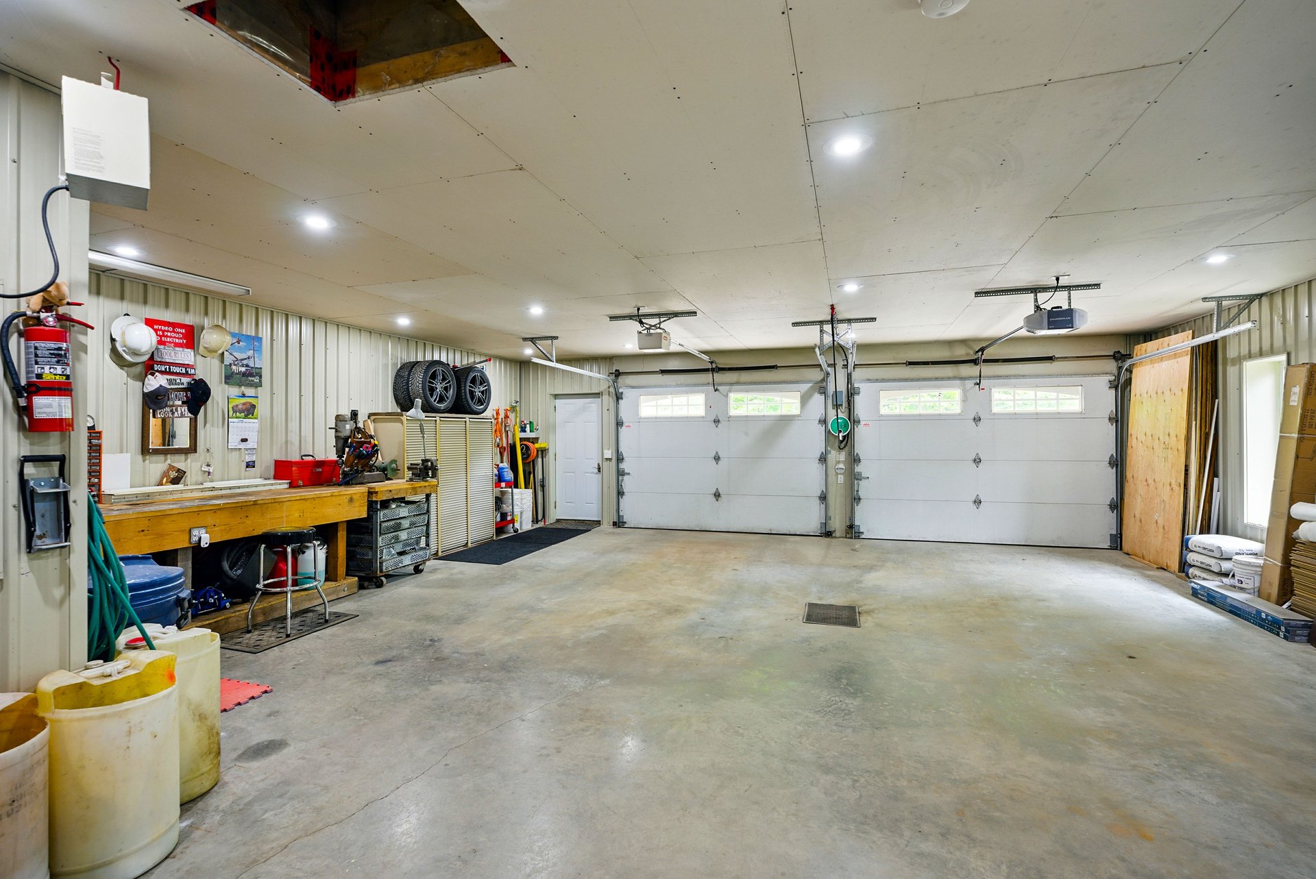276 Jeffrey Road N, Ryerson