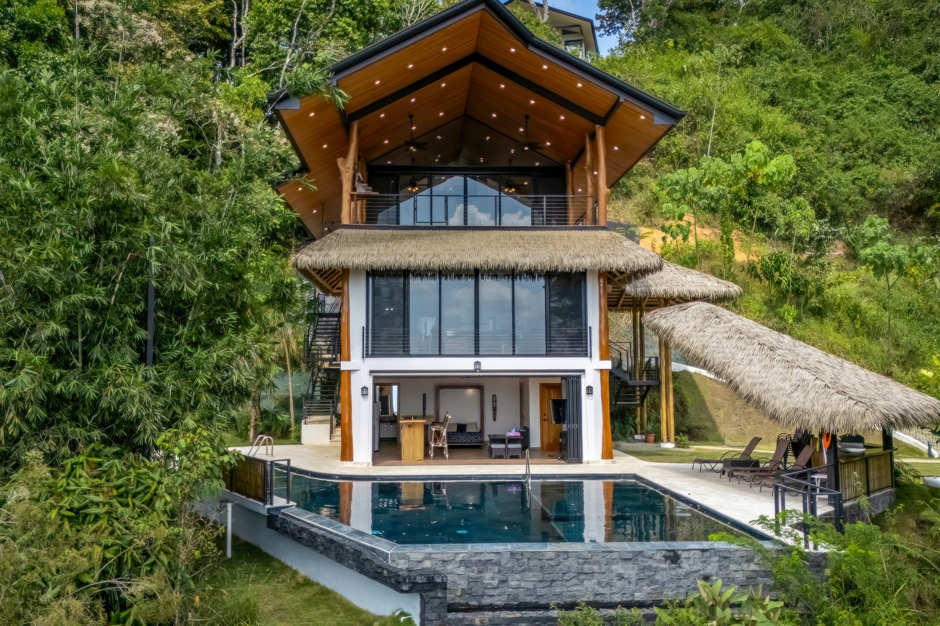 1.25 ACRES – 4 Bedroom Luxury Ocean View Home In Gated Community With Amazing Pool, Yoga Deck, Easy Access! Owner Financing Available!!