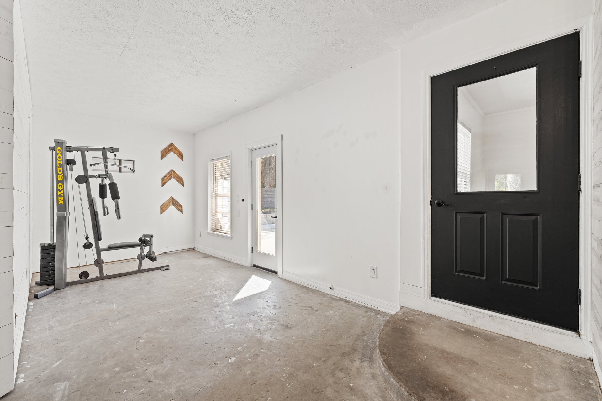 12414 FORT KING RD